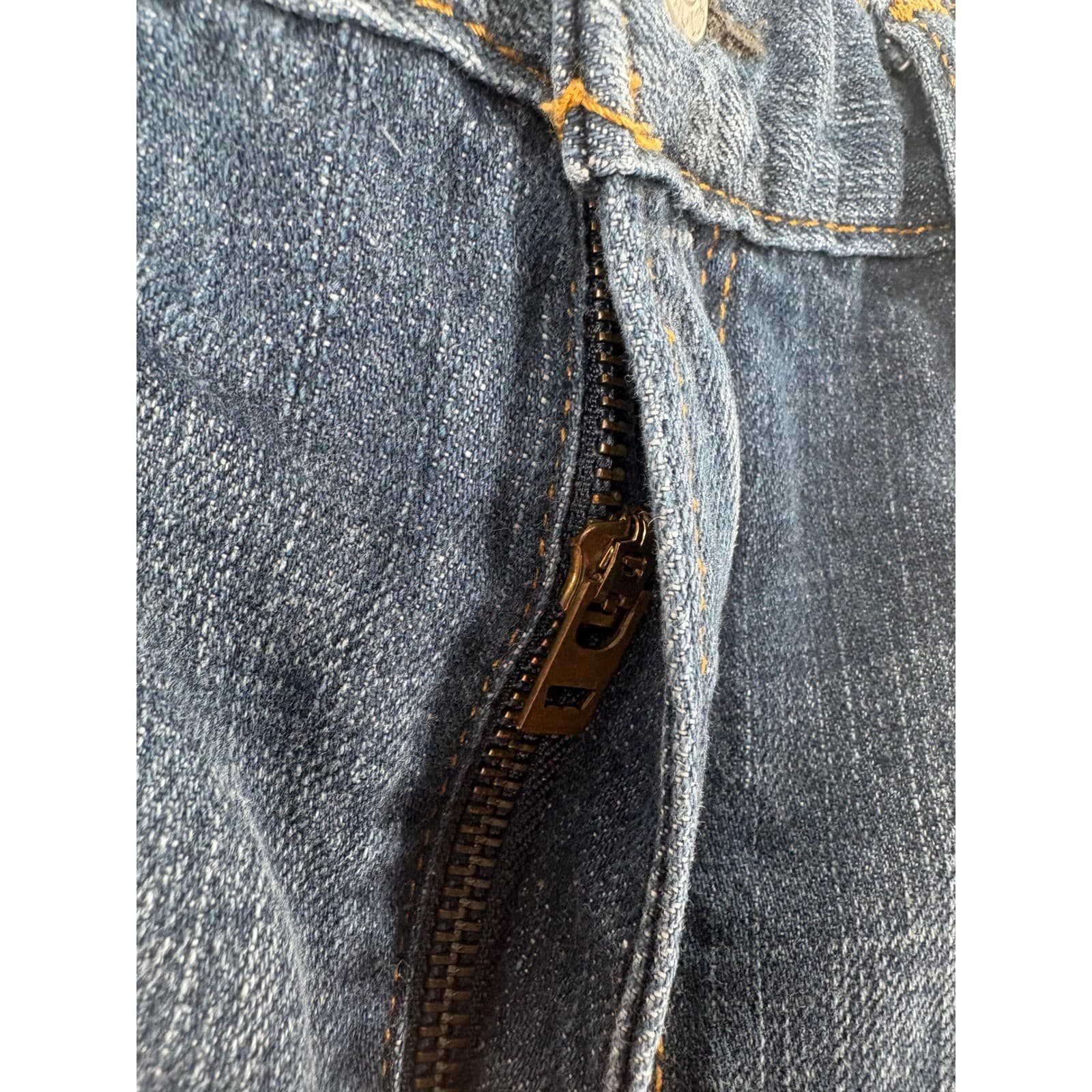 Levis 559 Jeans Mens 33x30 Relaxed Straight Blue Medium Wash Denim - Thumbnail 9