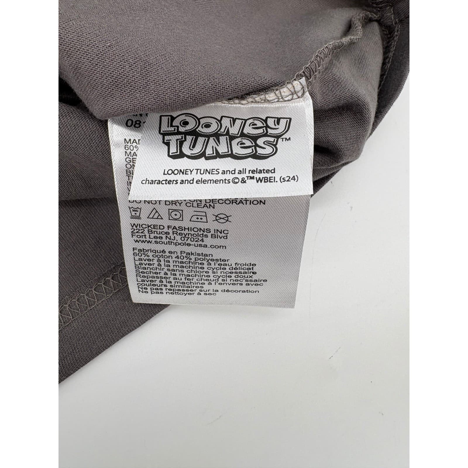 Southpole Looney Tunes Mens XL T-Shirt Gray Bugs Bunny Hot Moves Graphic Tee - Thumbnail 6