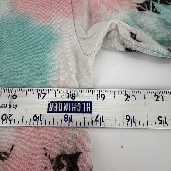 Linda Finegold Tee Shirt Heart Flames Graphic Get A Grip Ass holes Live Forever - Thumbnail 4