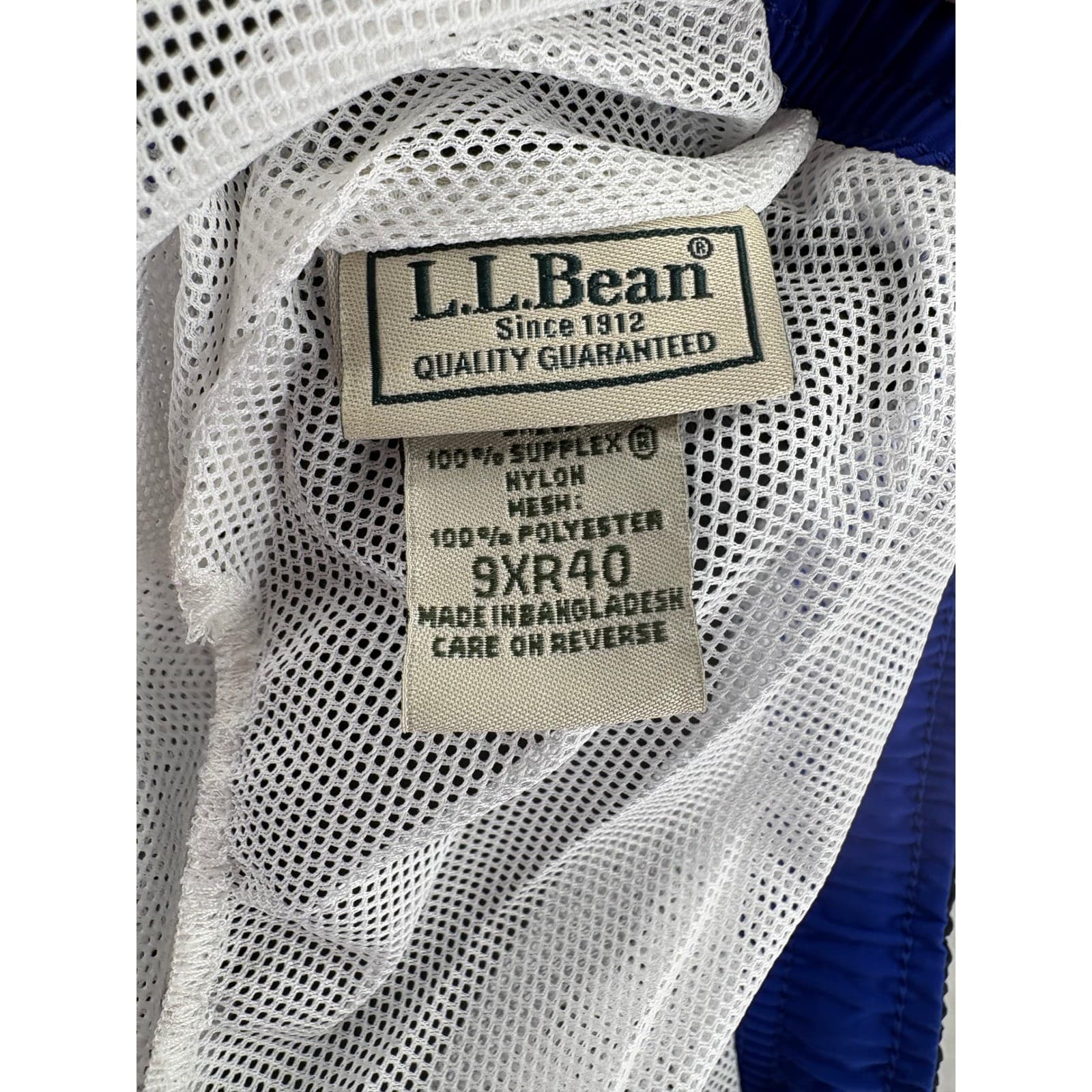 L.L. Bean Swim Trunks Mens 40 Shorts Black Supplex Nylon Mesh Lined 6 Inseam - Thumbnail 3