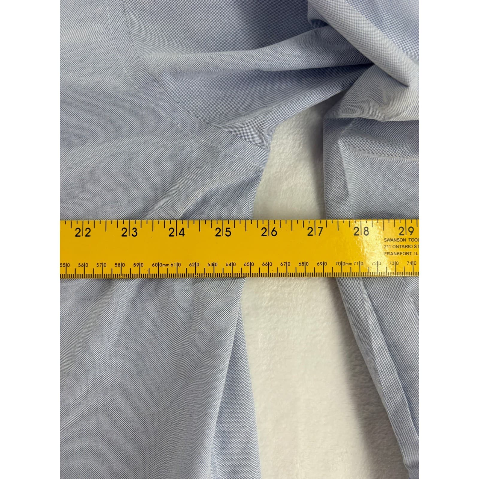 L.L. Bean Shirt Mens 17.5 35 Button Down Light Blue Oxford Traditional Fit 7051 - Thumbnail 3