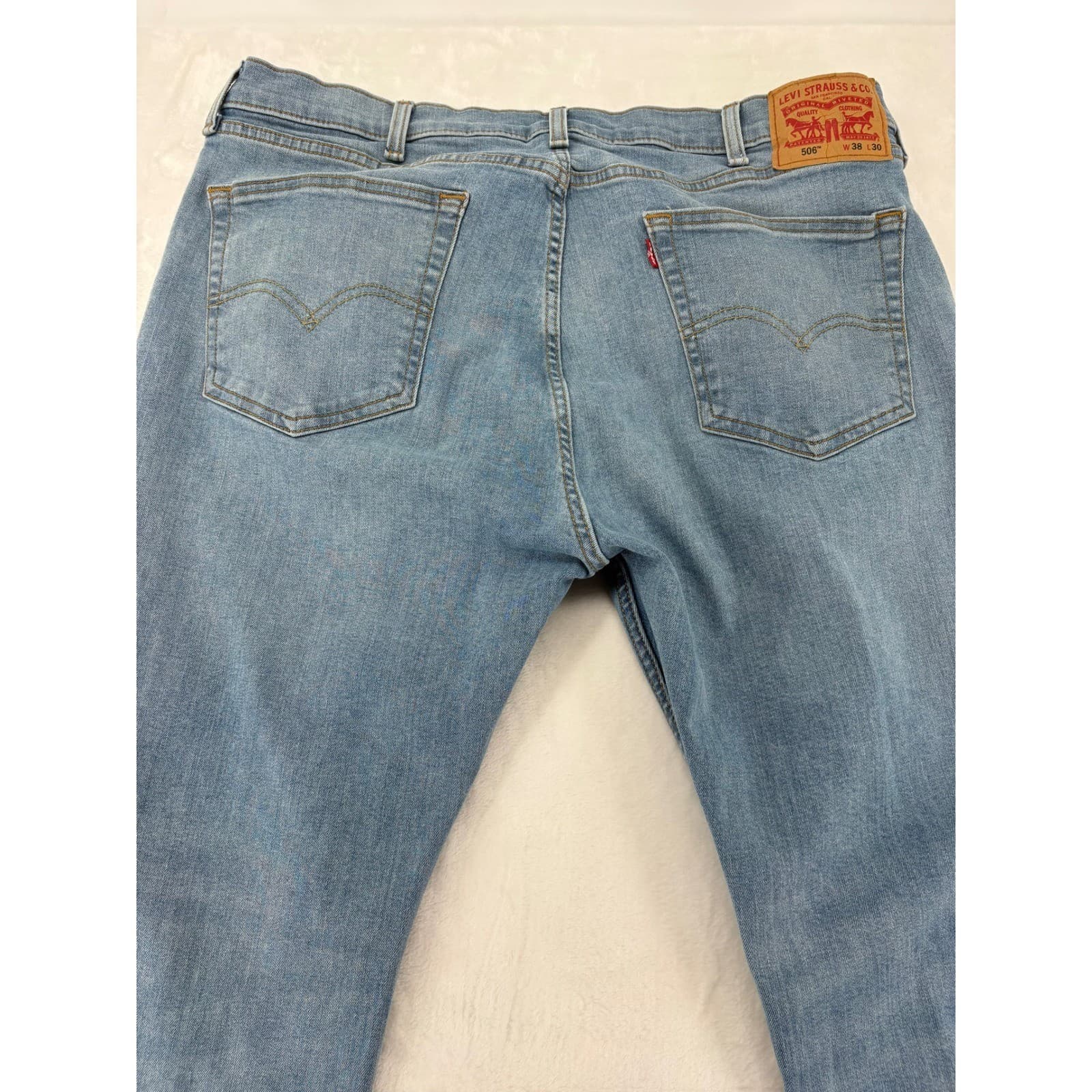 Levi's 506 Jeans Men's 38x30 Straight Fit Blue Light Wash Denim - Thumbnail 8