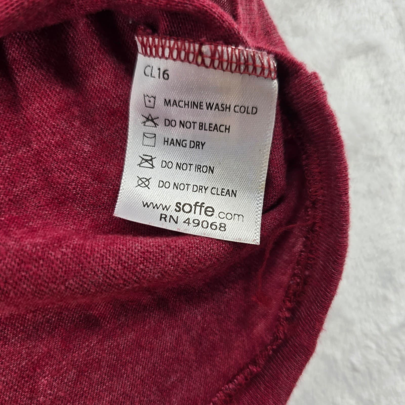 Soffe T-Shirt Womens XL T-Shirt Maroon South Carolina Gamecocks LOVE Graphic - Thumbnail 4