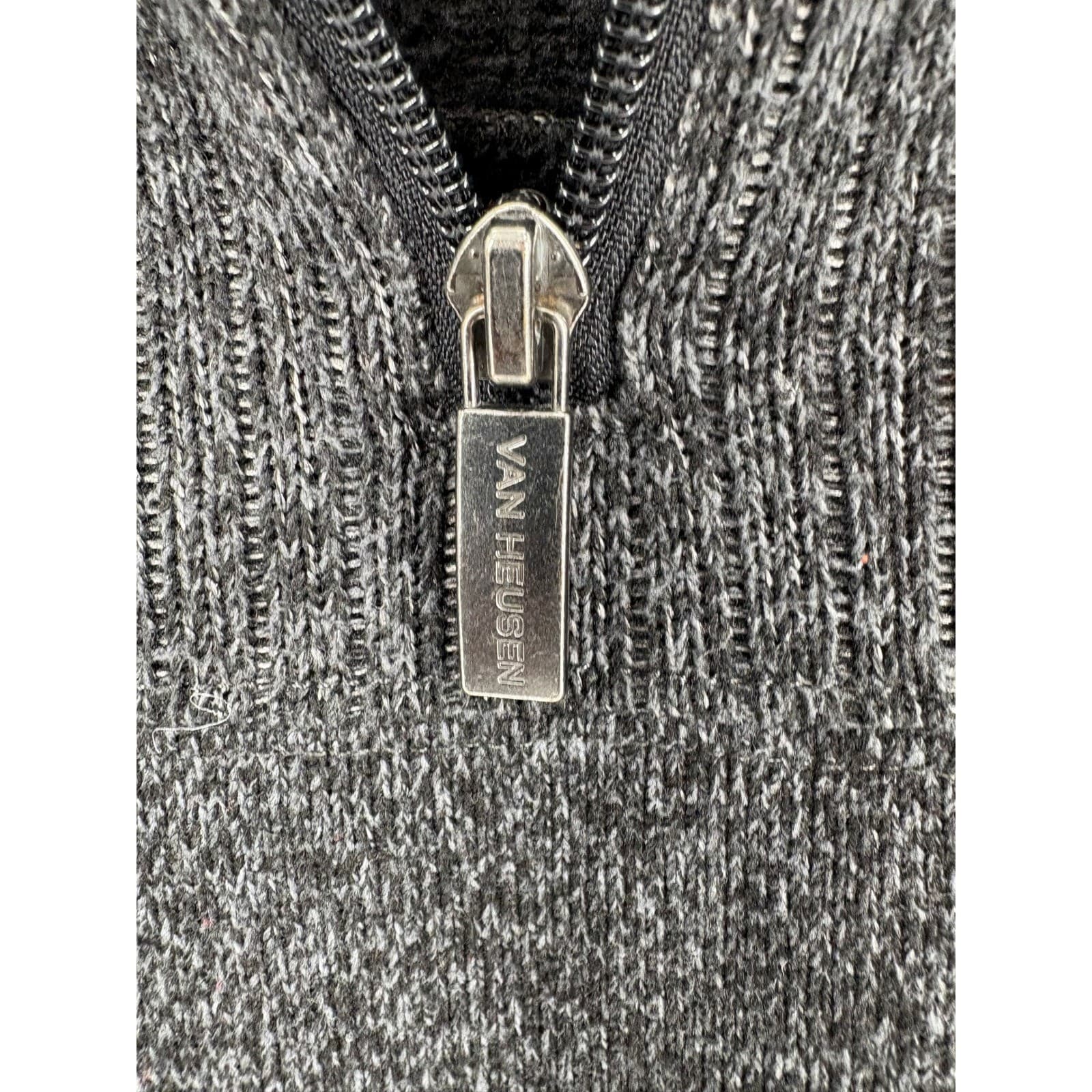 Van Heusen Flex Gray 1/4 Zip Pullover Sweater Men's Medium Casual - Thumbnail 4