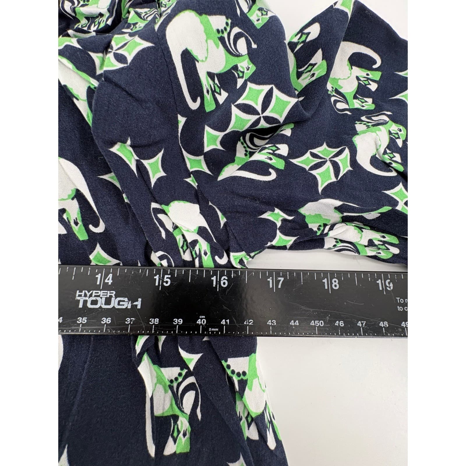 Crown & Ivy Petite Women's Navy Elephant Print 3/4 Sleeve V-Neck Blouse PL - Thumbnail 4