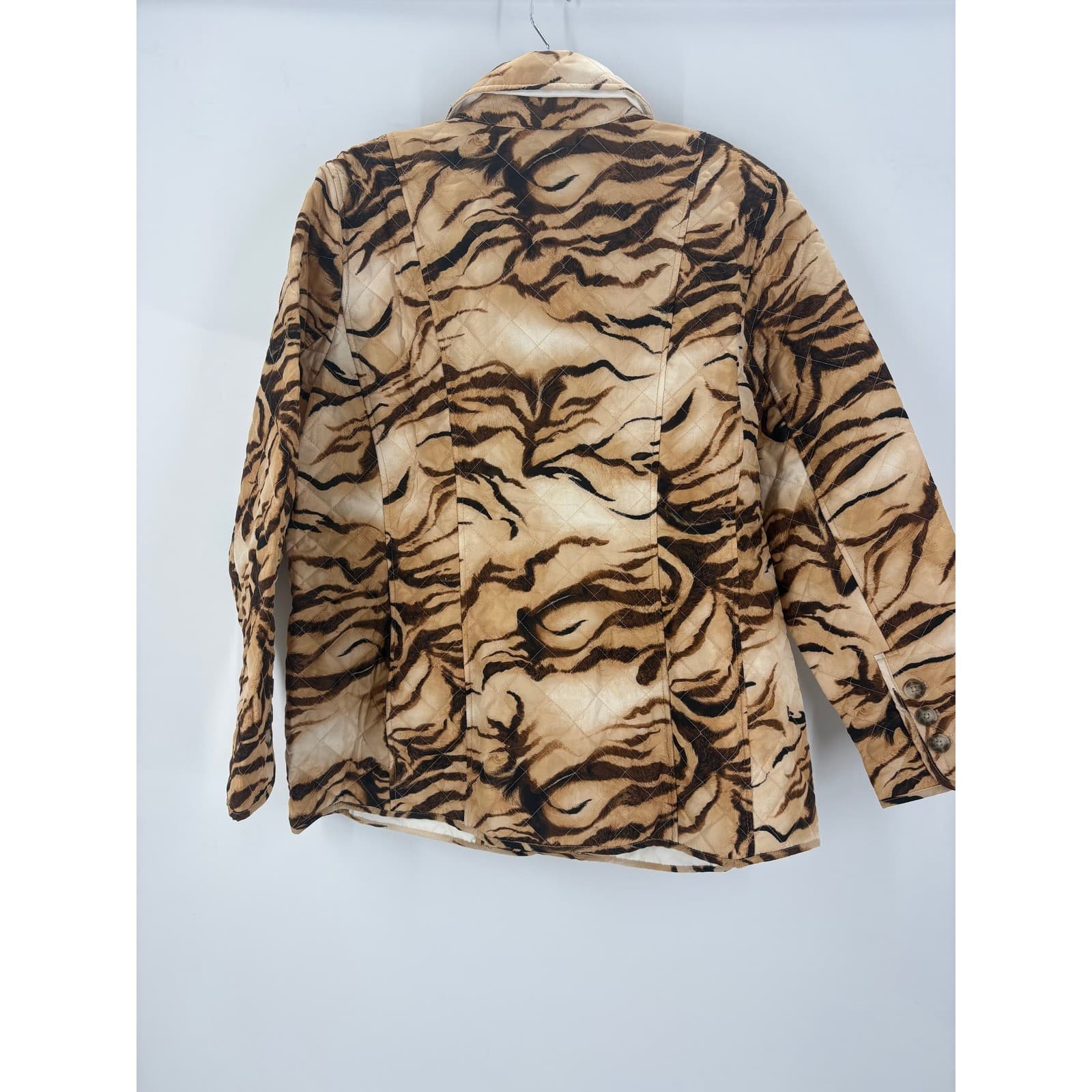 NWT Chico's Quilted Jacket Tiger Print Coat $139 Sz. 2 (Large) Outerwear - Thumbnail 3