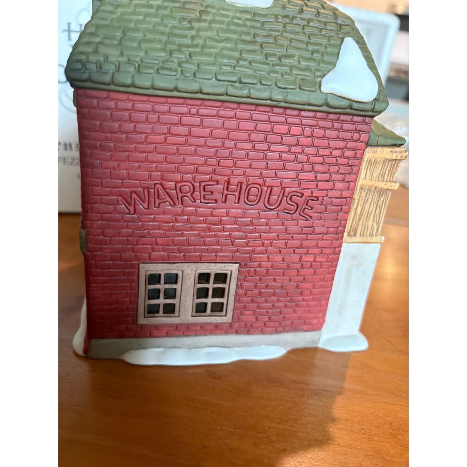 Dept 56 Fezziwig Warehouse Dickens Village OS Building Multicolor Porcelain 1986 - Thumbnail 3