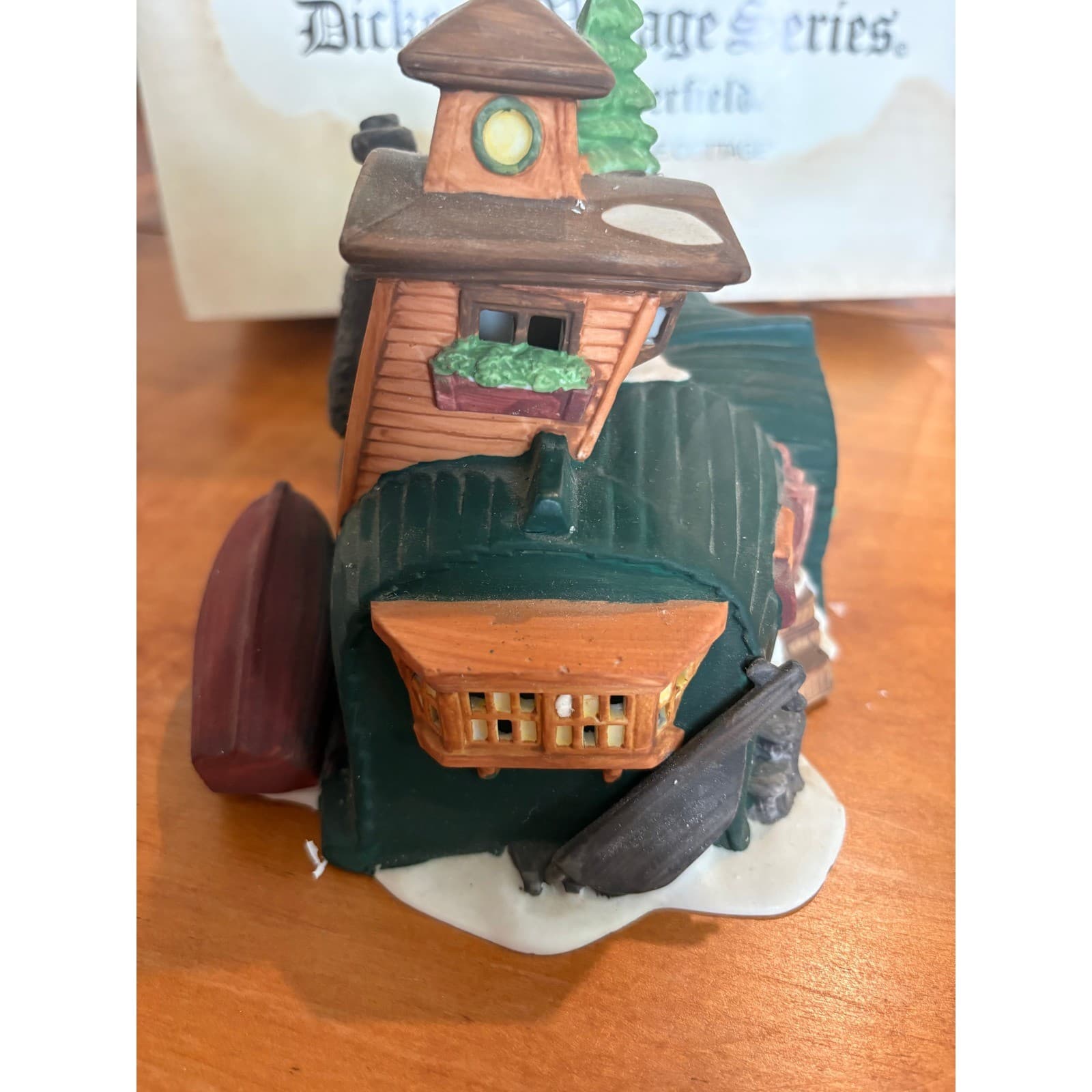 Department 56 Dickens Village Peggotty's Seaside Cottage David Copperfield Green - Thumbnail 6