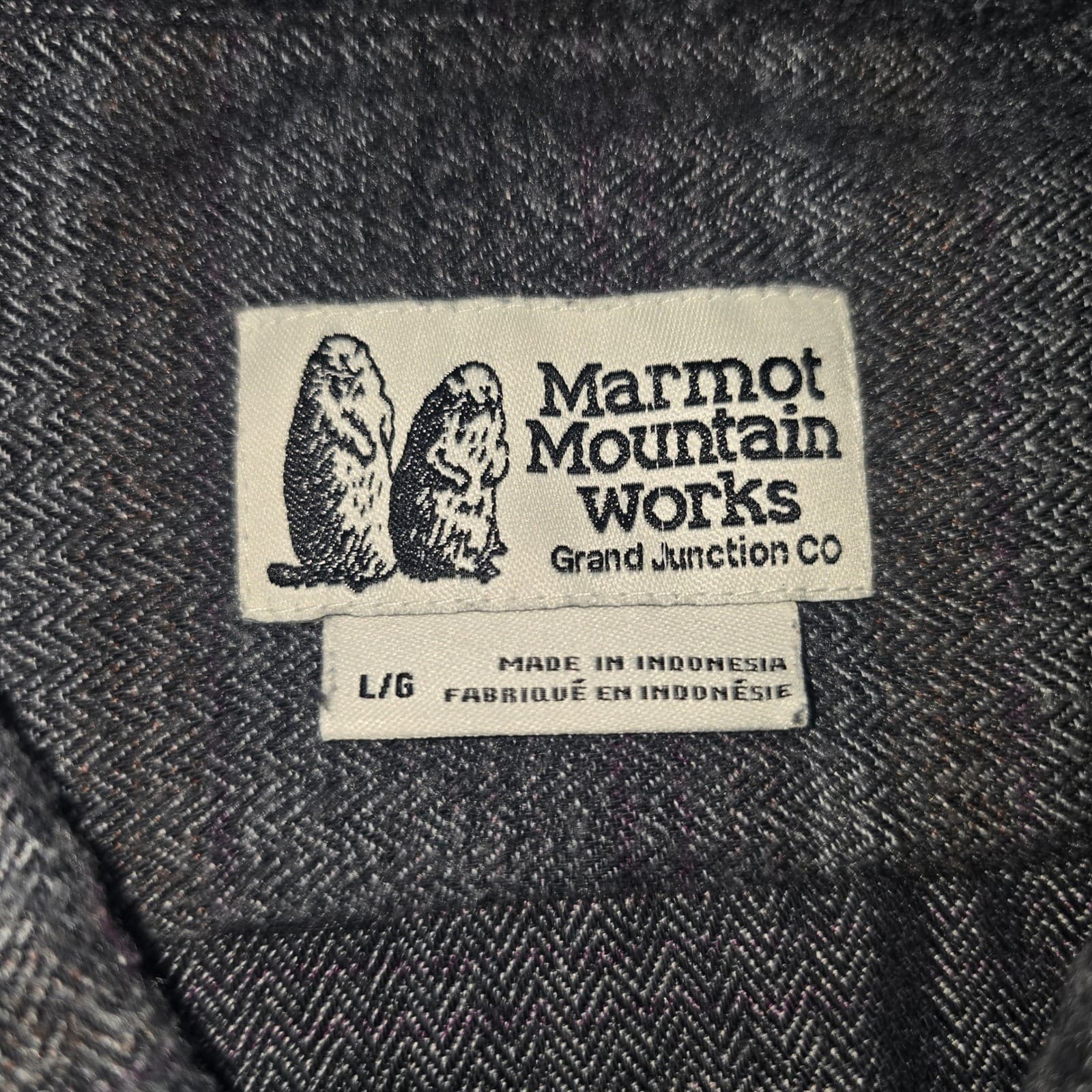 Marmot Button Down Mens Large Flannel Charcoal Gray Herringbone Stripe M14917 - Thumbnail 2