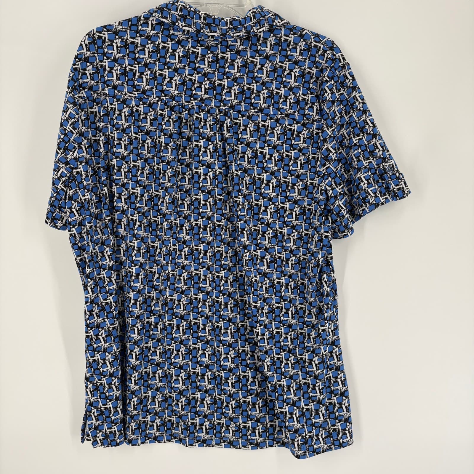 Southern Lady 1X Blue White Geometric Print Short Sleeve Button Up Shirt - Thumbnail 2