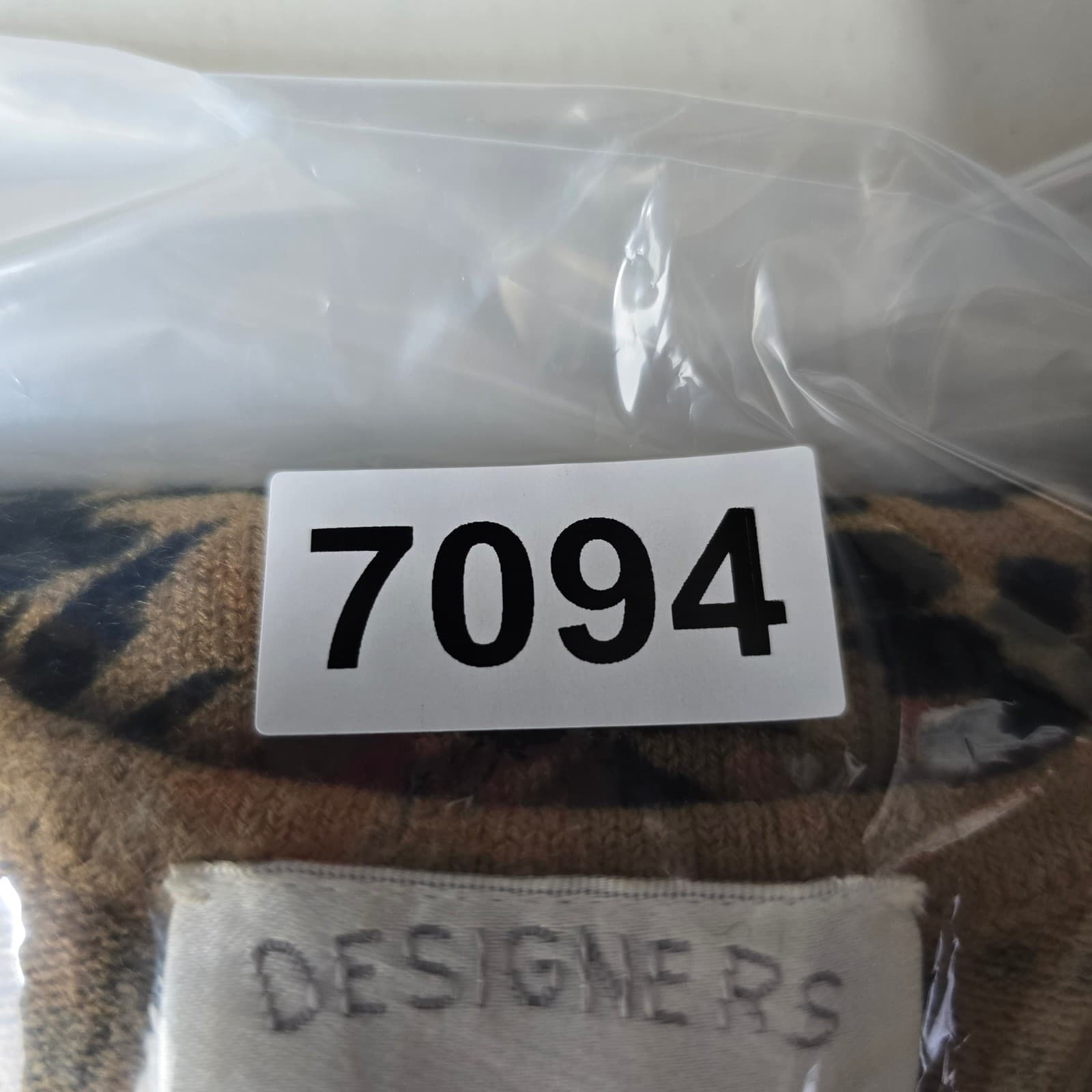 Originals V-Neck Sweater Womens M Sweater Brown Leopard Print Luxelon Acrylic - Thumbnail 7