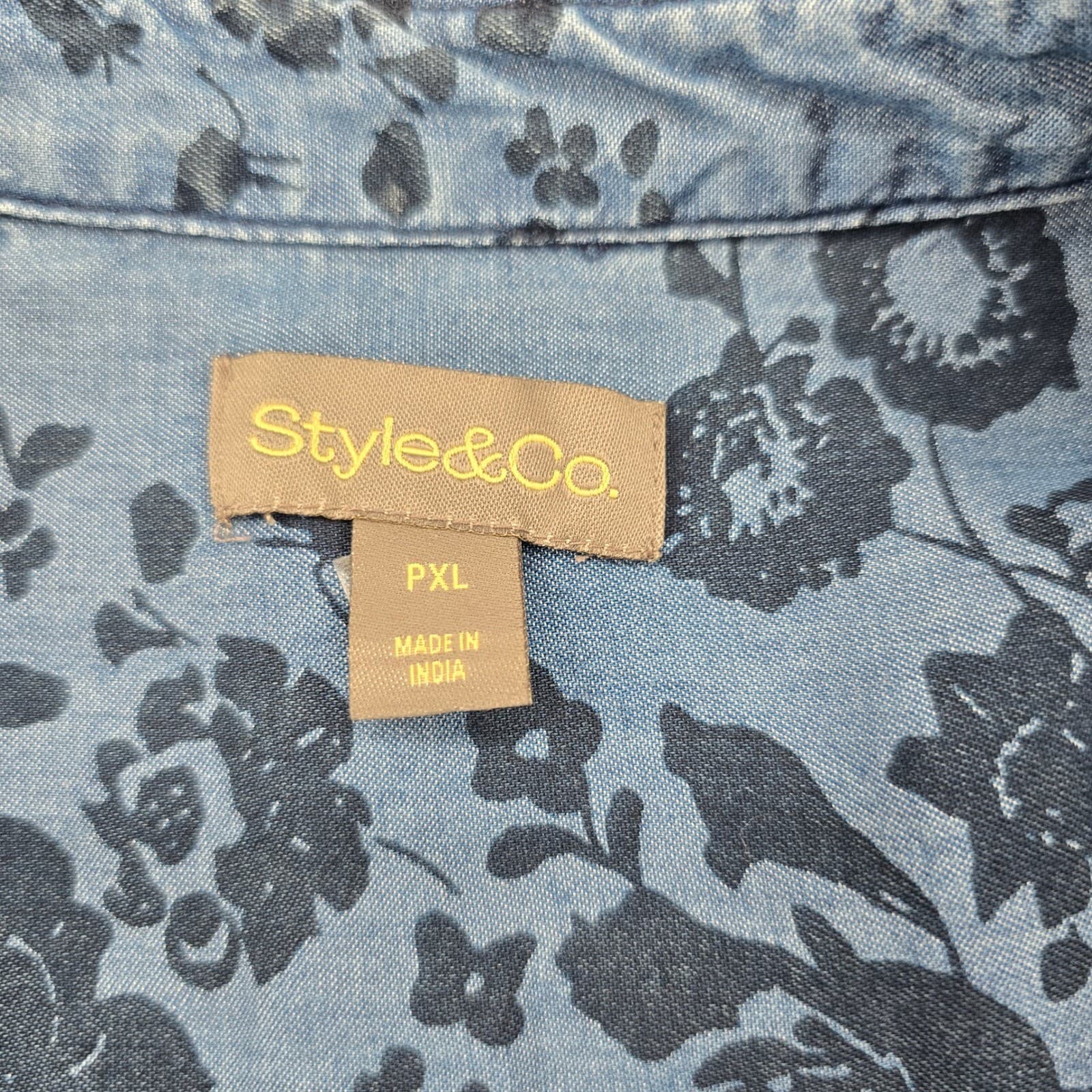 Style & Co Henley Top Womens PXL Blouse Blue Floral Lyocell Denim Look - Thumbnail 2