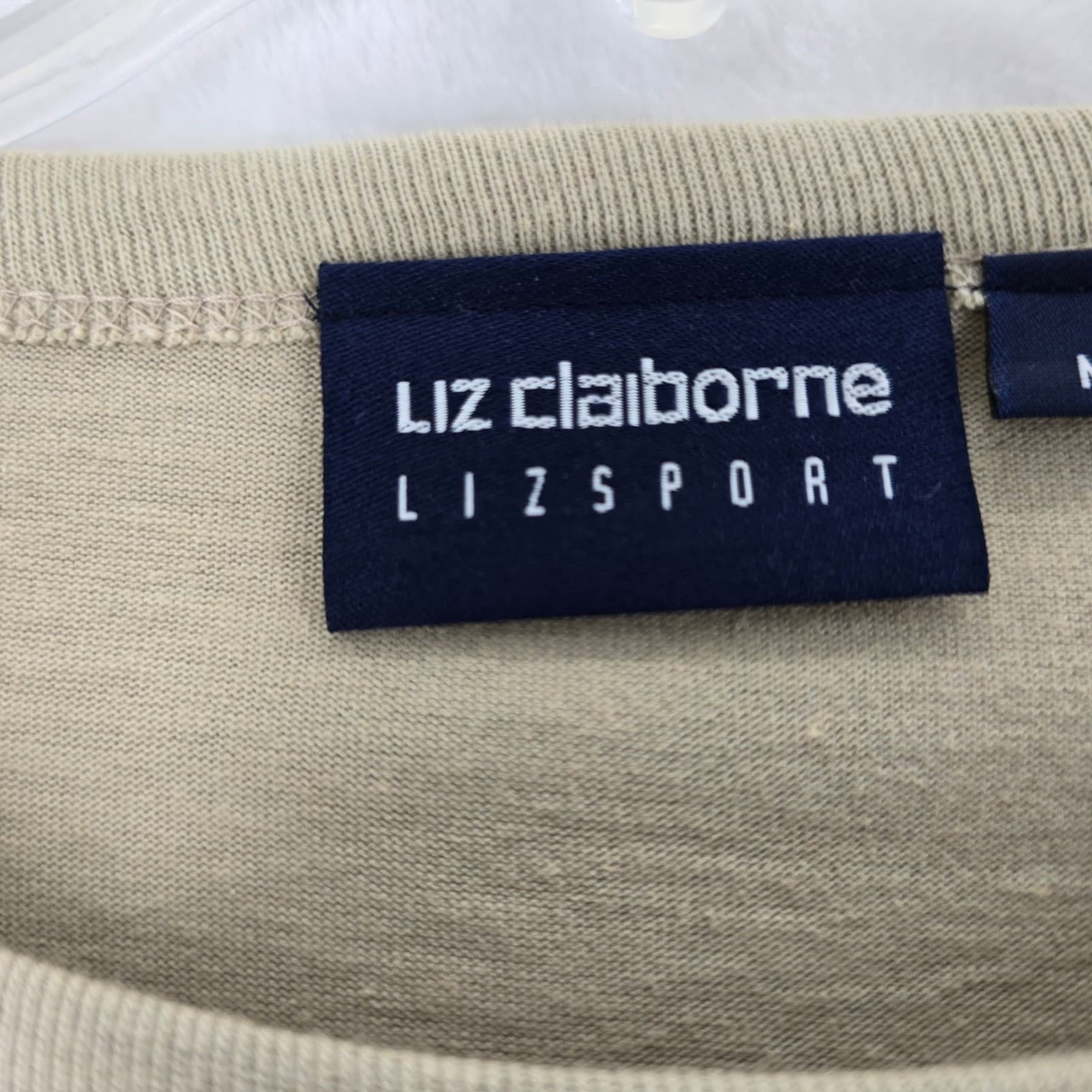 Liz Claiborne Lizsport Shirt Womens Medium Shirt Tan White ONE NWT ONE PRE-OWNED - Thumbnail 2