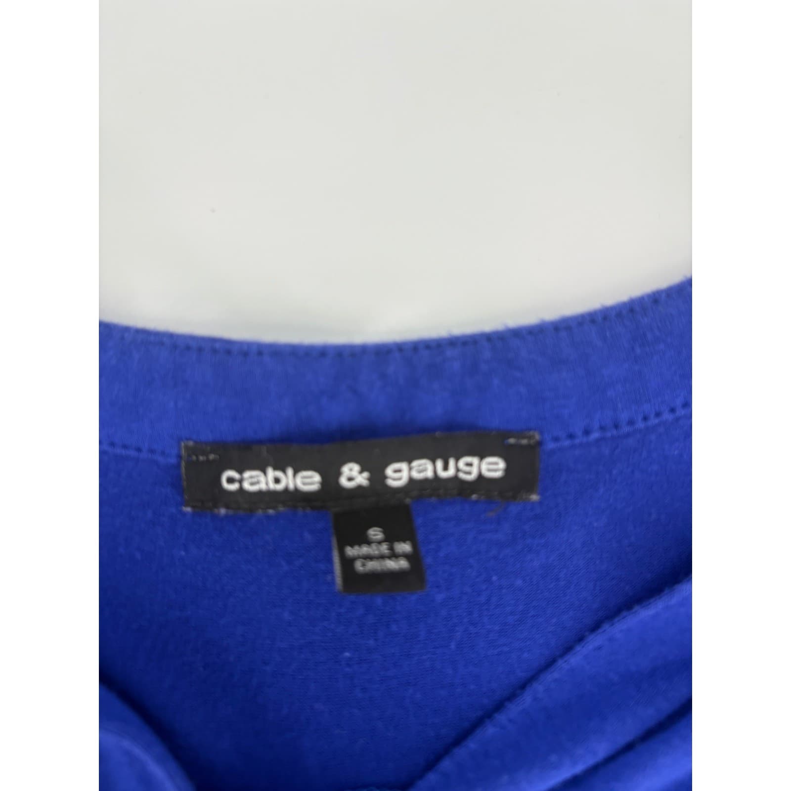 Cable & Gauge Blue V Neck 3/4 Sleeve Button Front Tunic Top Women's Size S - Thumbnail 3