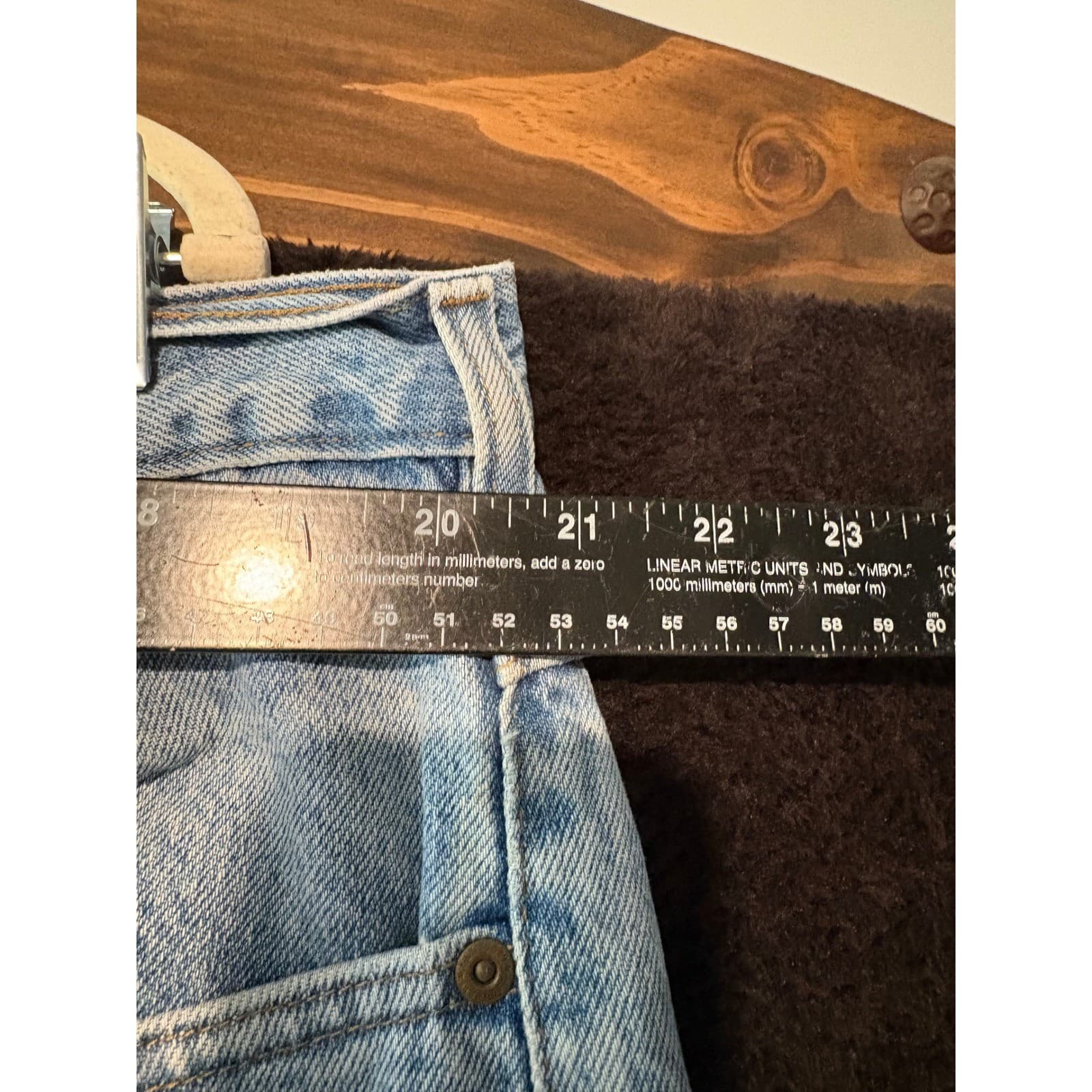 Carhartt Traditional Fit Light Wash Denim Jeans Men's 44x32 Workwear 42X31 - Thumbnail 3