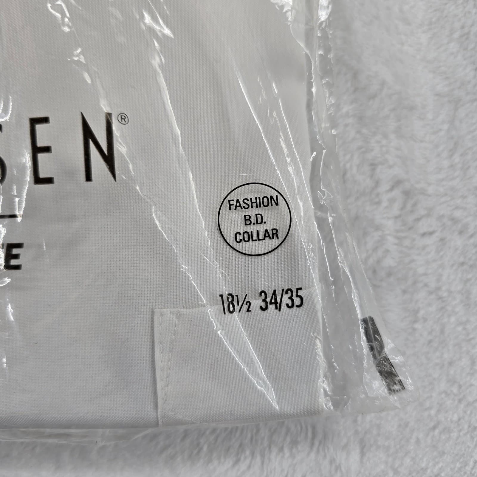 Van Heusen Dress Shirt Mens 18.5 34/35 Dress Shirt White Wrinkle Free Nailhead - Thumbnail 4