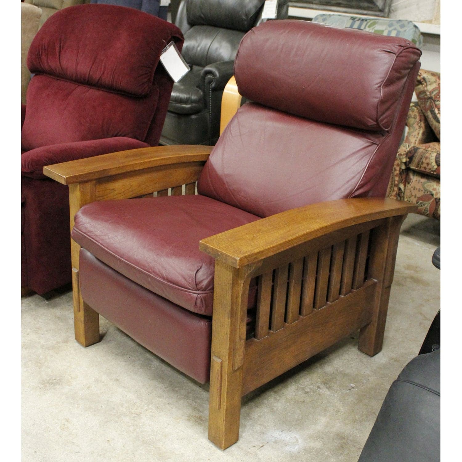 Flexsteel Mission Style Leather Recliner - Burgundy - Thumbnail 3