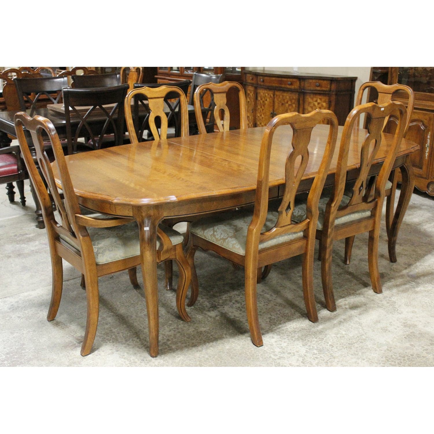 Ethan Allen Dining Table w/6 Chairs - Thumbnail 2