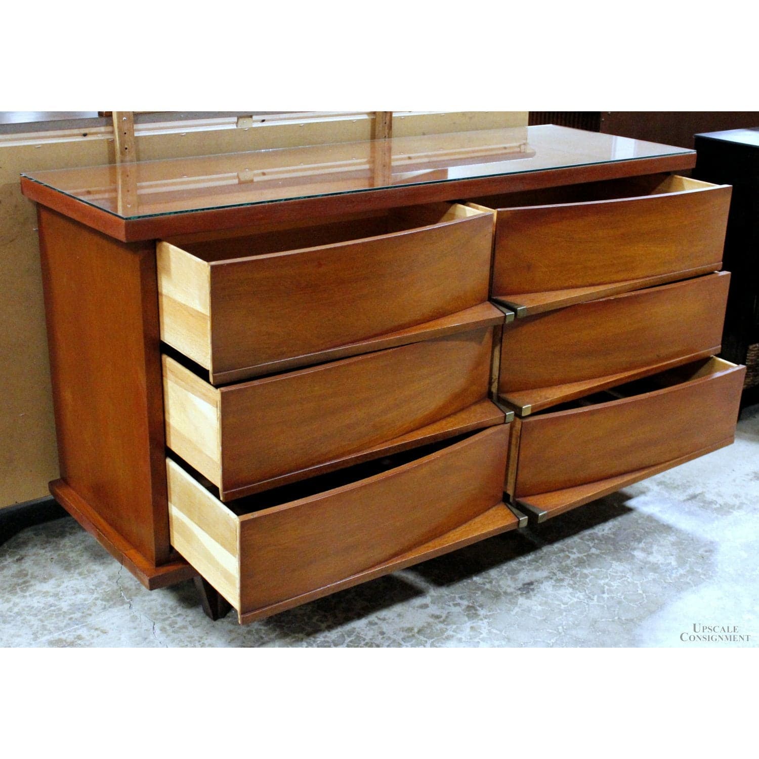 Dixie Mid-Century Modern Double Dresser - Thumbnail 2