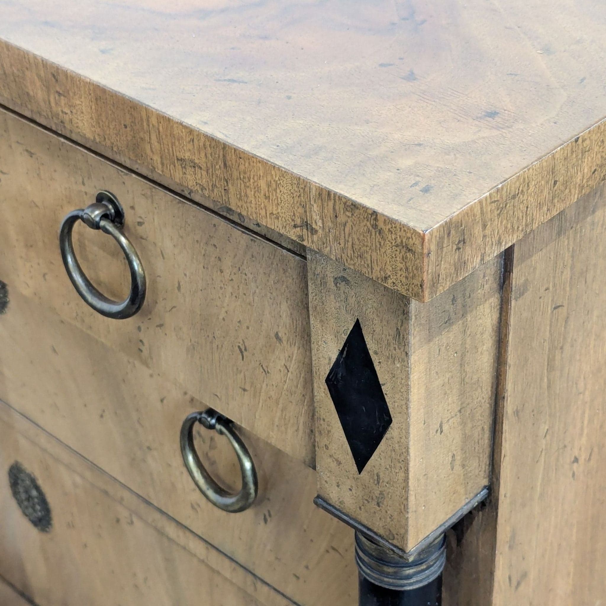 Baker Furniture Classic Burl Wood Veneer 3-Drawer Sidetable/Nightstand - Thumbnail 7