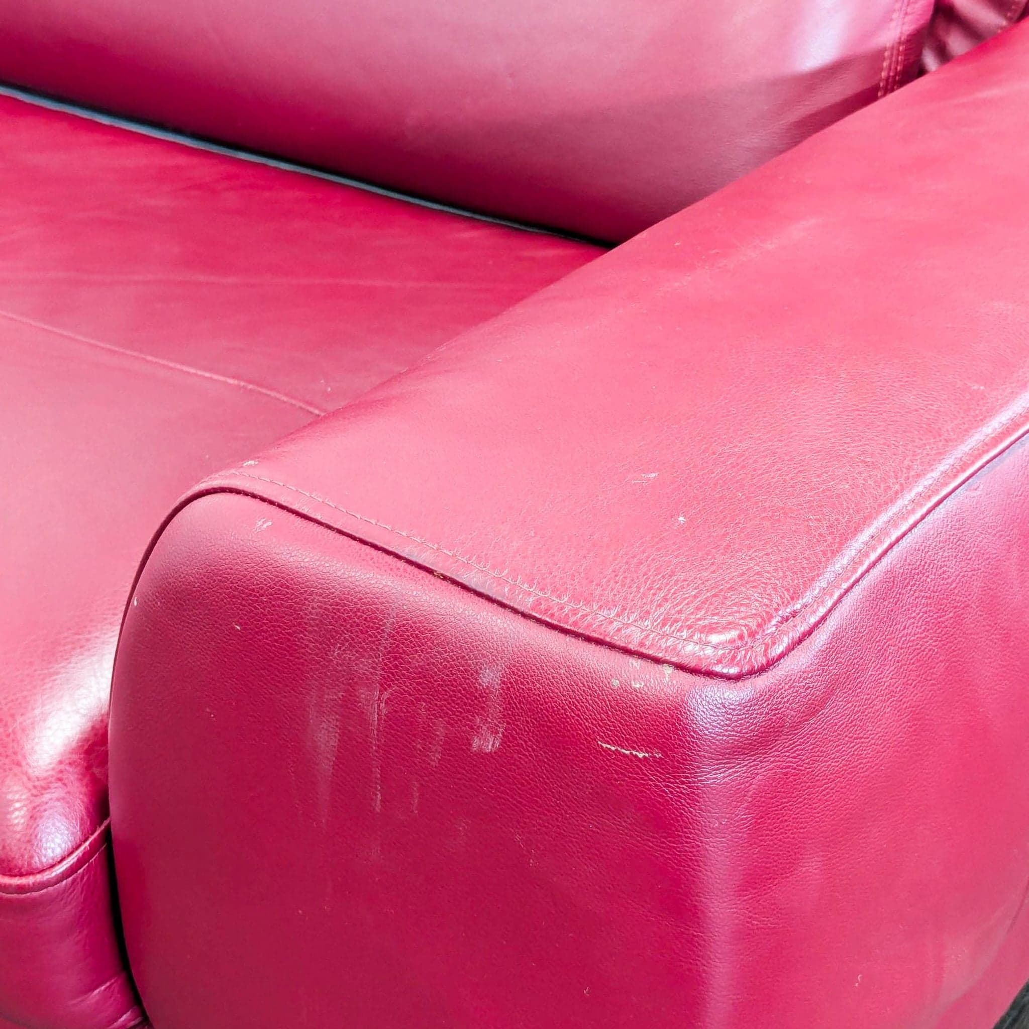 Modern Red Leather 3-Seat Sofa with Cushioned Armrests - Thumbnail 8