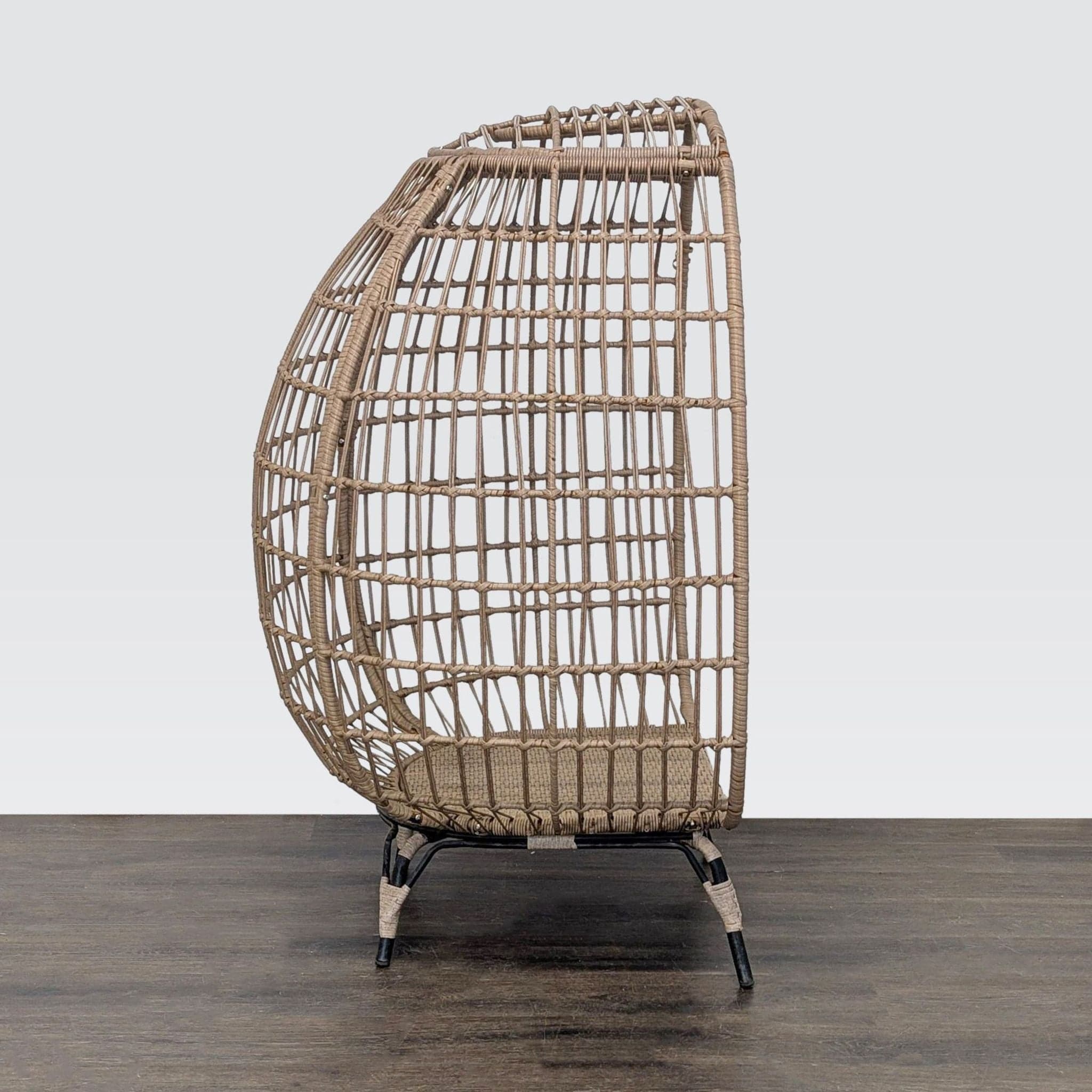 Modern All Weather Rattan Egg-Shaped Wicker Chair with Metal Legs - Thumbnail 2