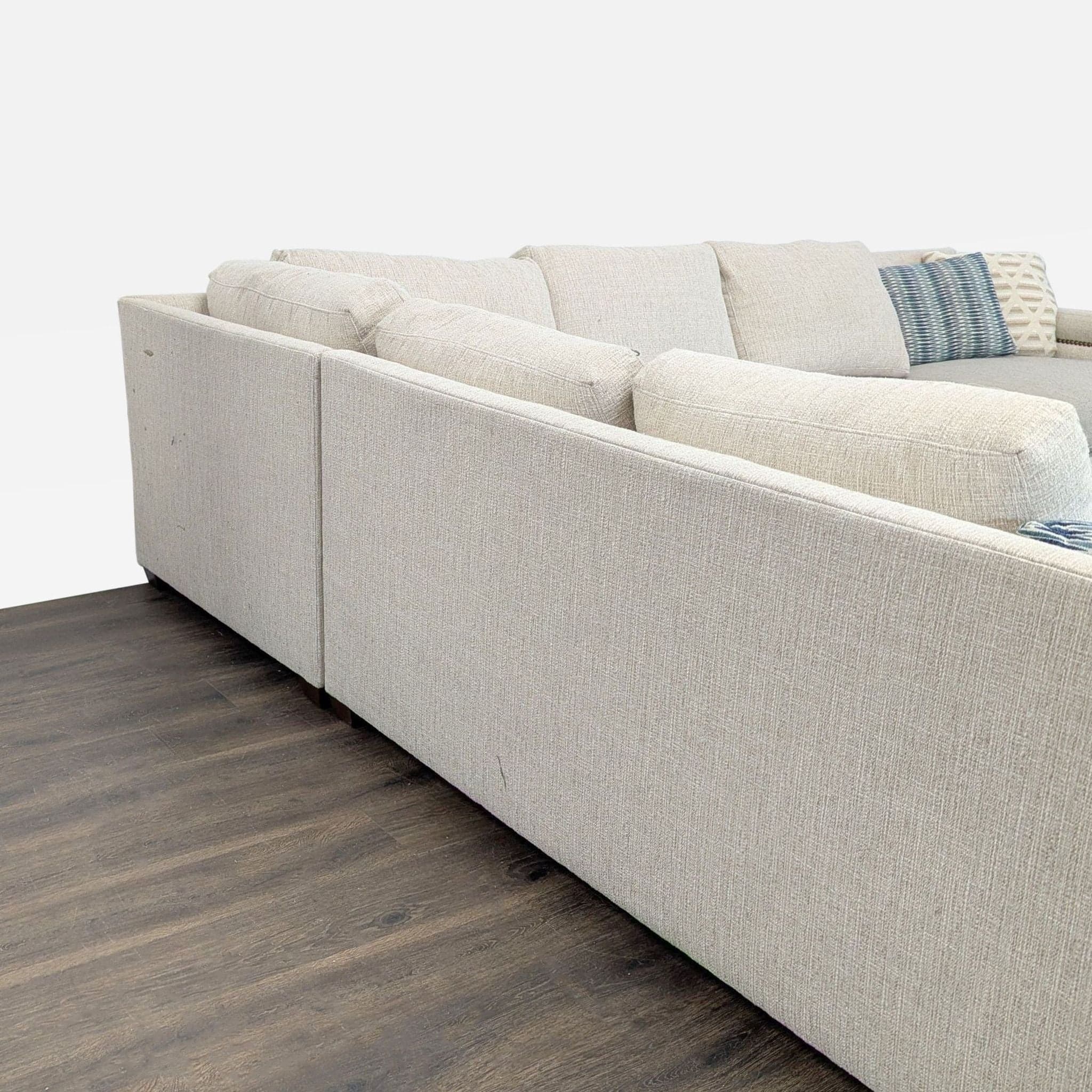 Havertys Baldwin Beige Sectional Sofa with Nailhead Trim and Accent Pillows - Thumbnail 6