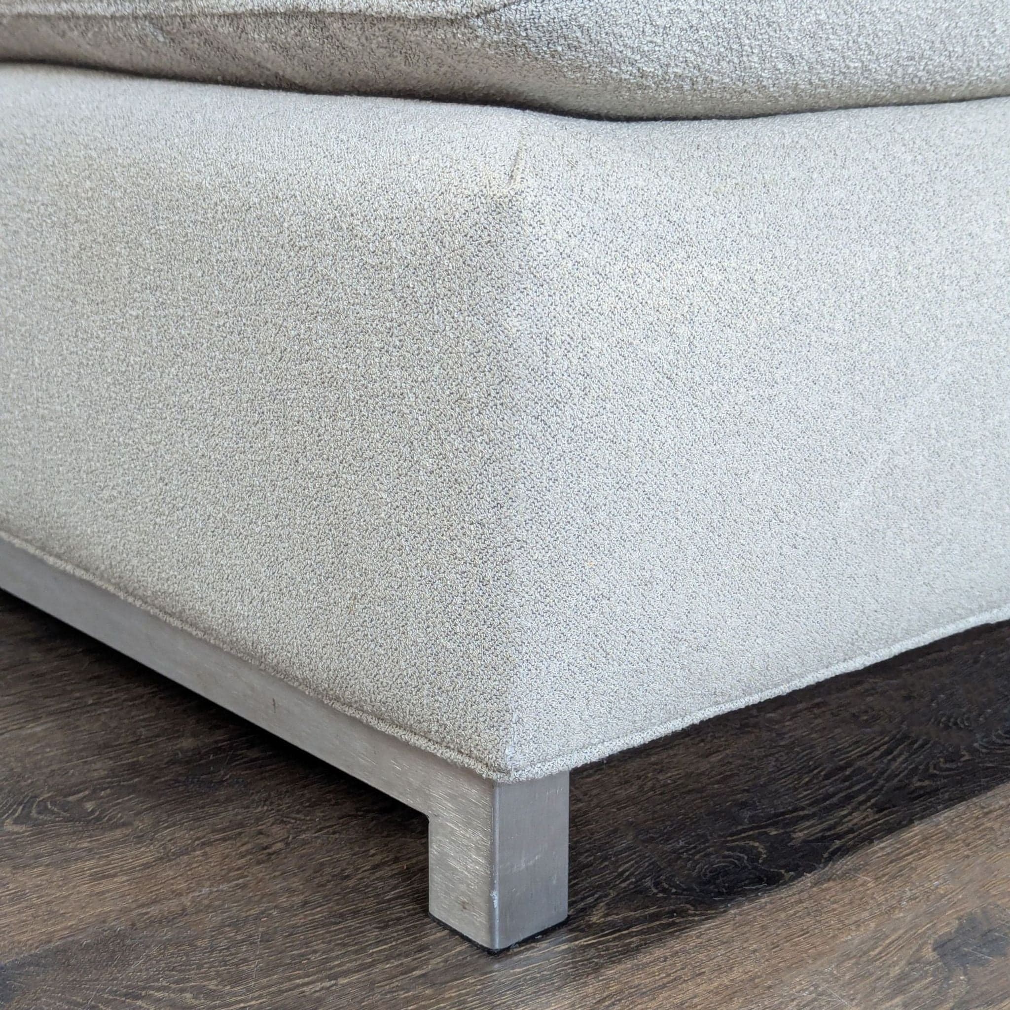 Room & Board Modern Sectional Sofa with Right Chaise - Thumbnail 5