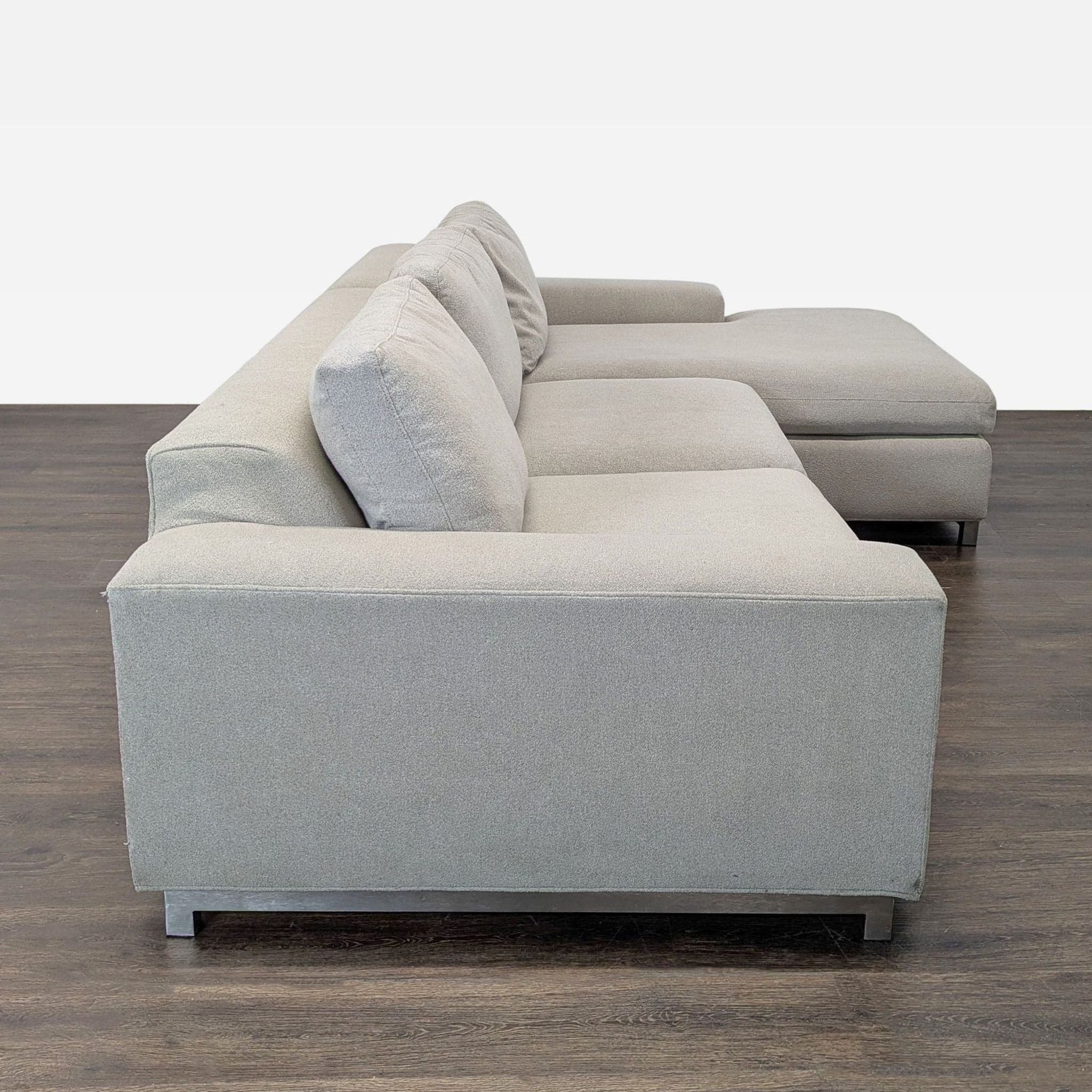 Room & Board Modern Sectional Sofa with Right Chaise - Thumbnail 2