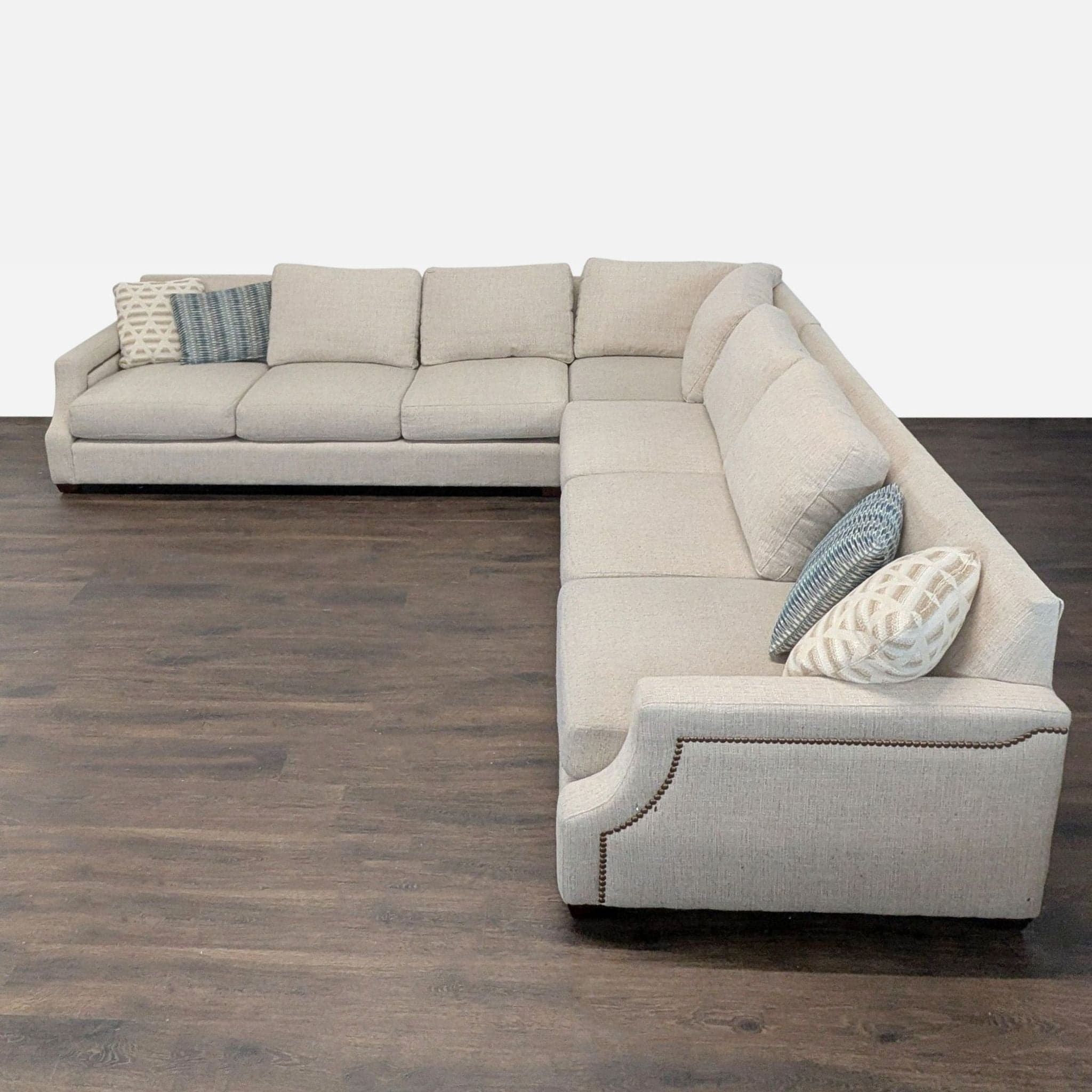 Havertys Baldwin Beige Sectional Sofa with Nailhead Trim and Accent Pillows - Thumbnail 2