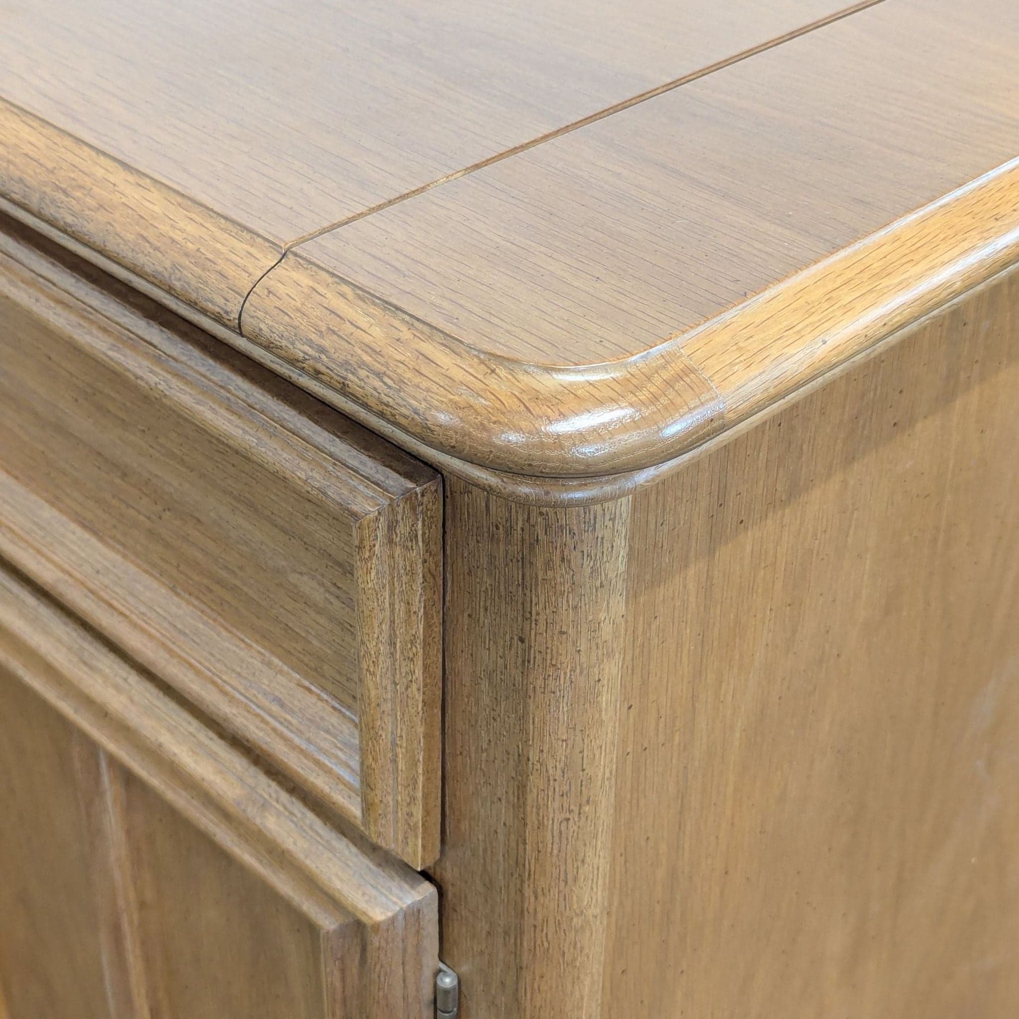 Stanley Furniture Sideboard - Thumbnail 9