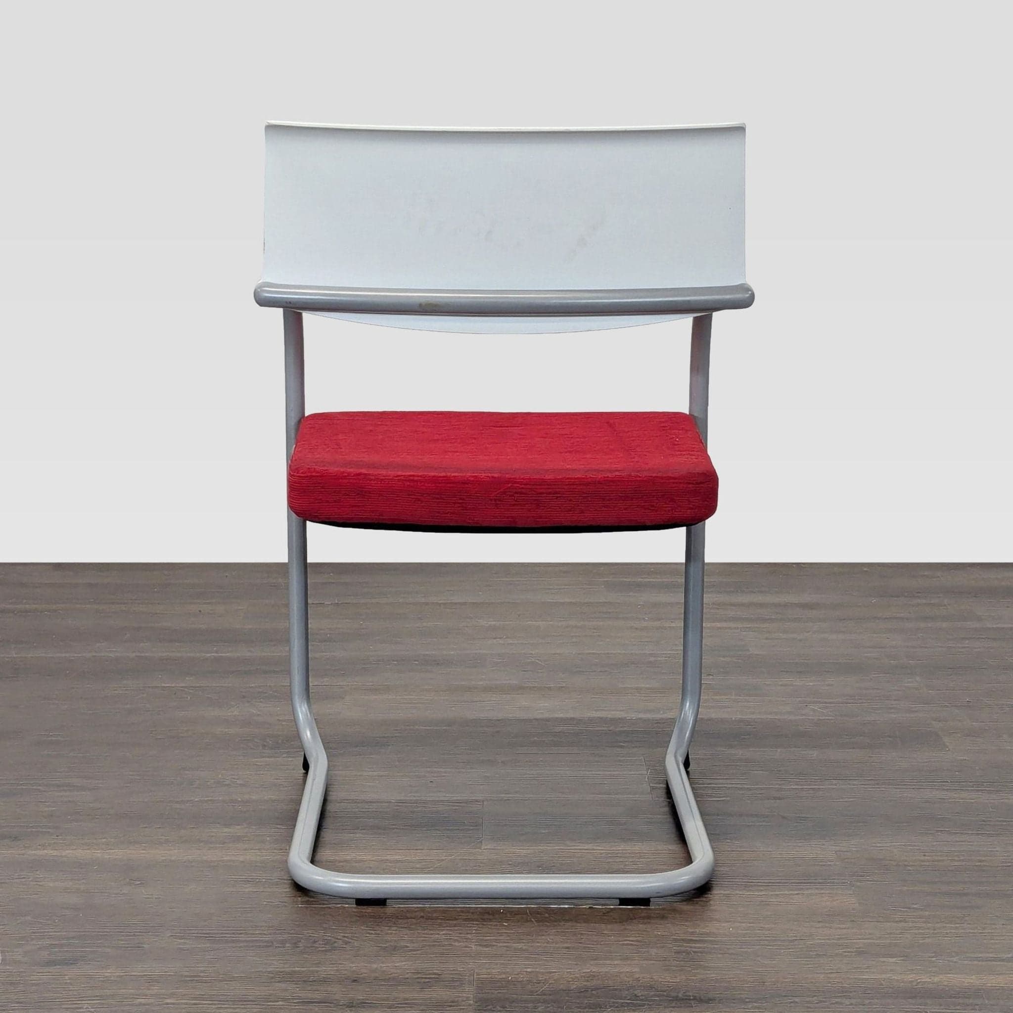 Knoll Moment Armchair - Thumbnail 5