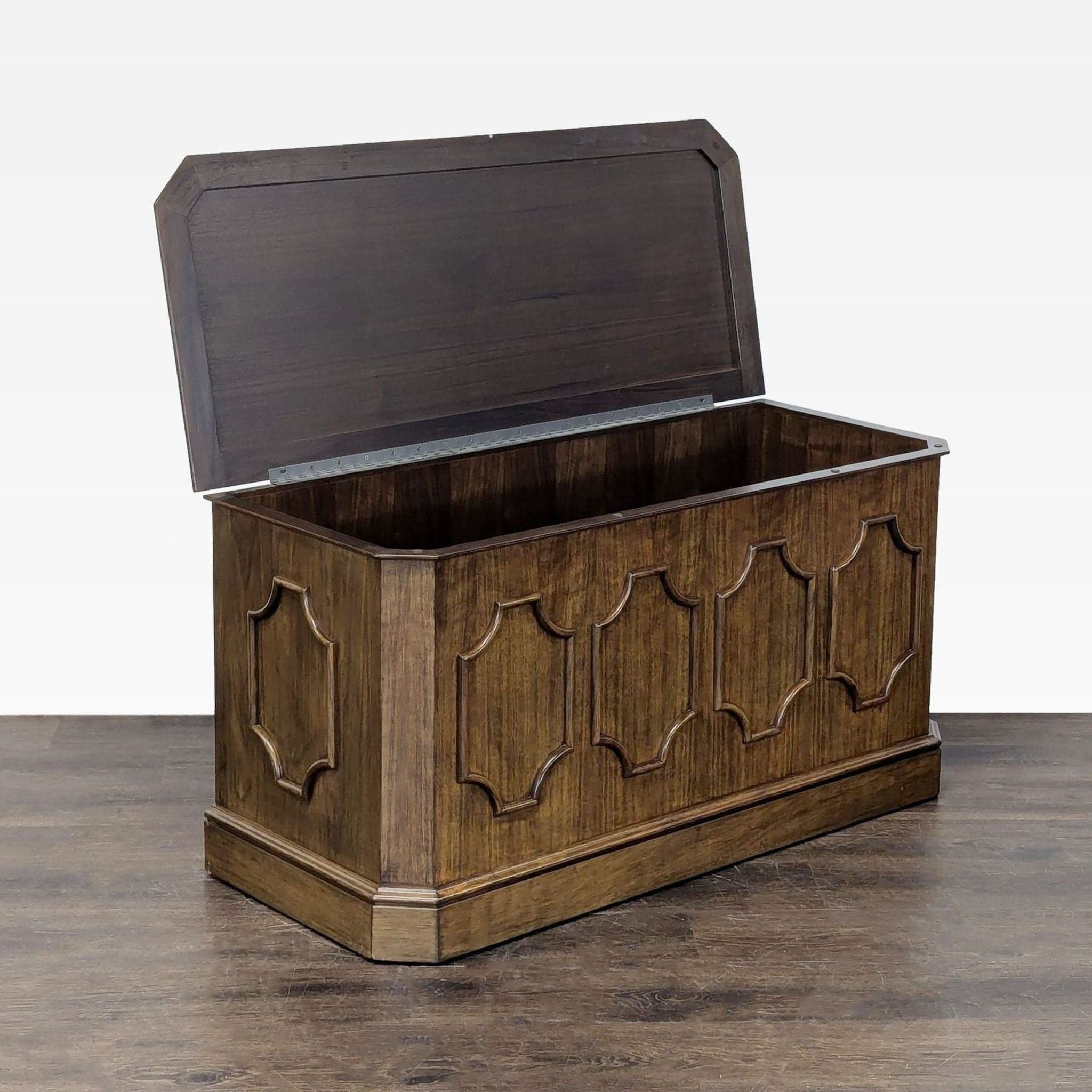 Mill Creek Furniture Wood Storage Bench - Thumbnail 2