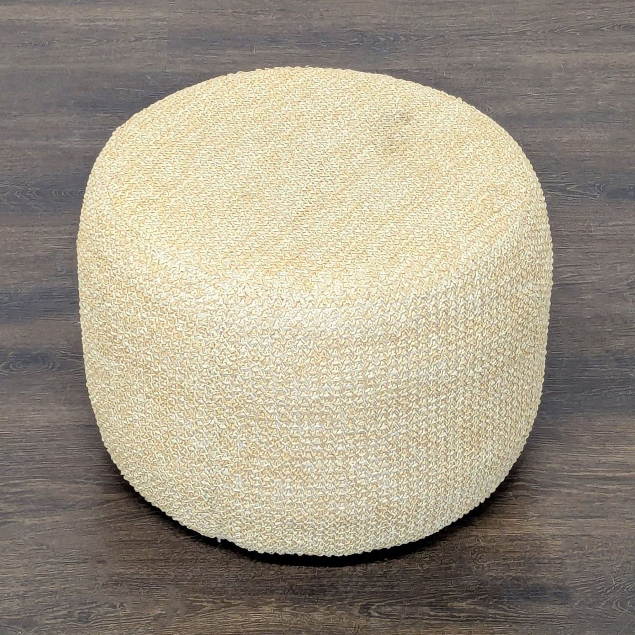 Upholstered Storage Ottoman Set with Removable Wood Tray - Thumbnail 5