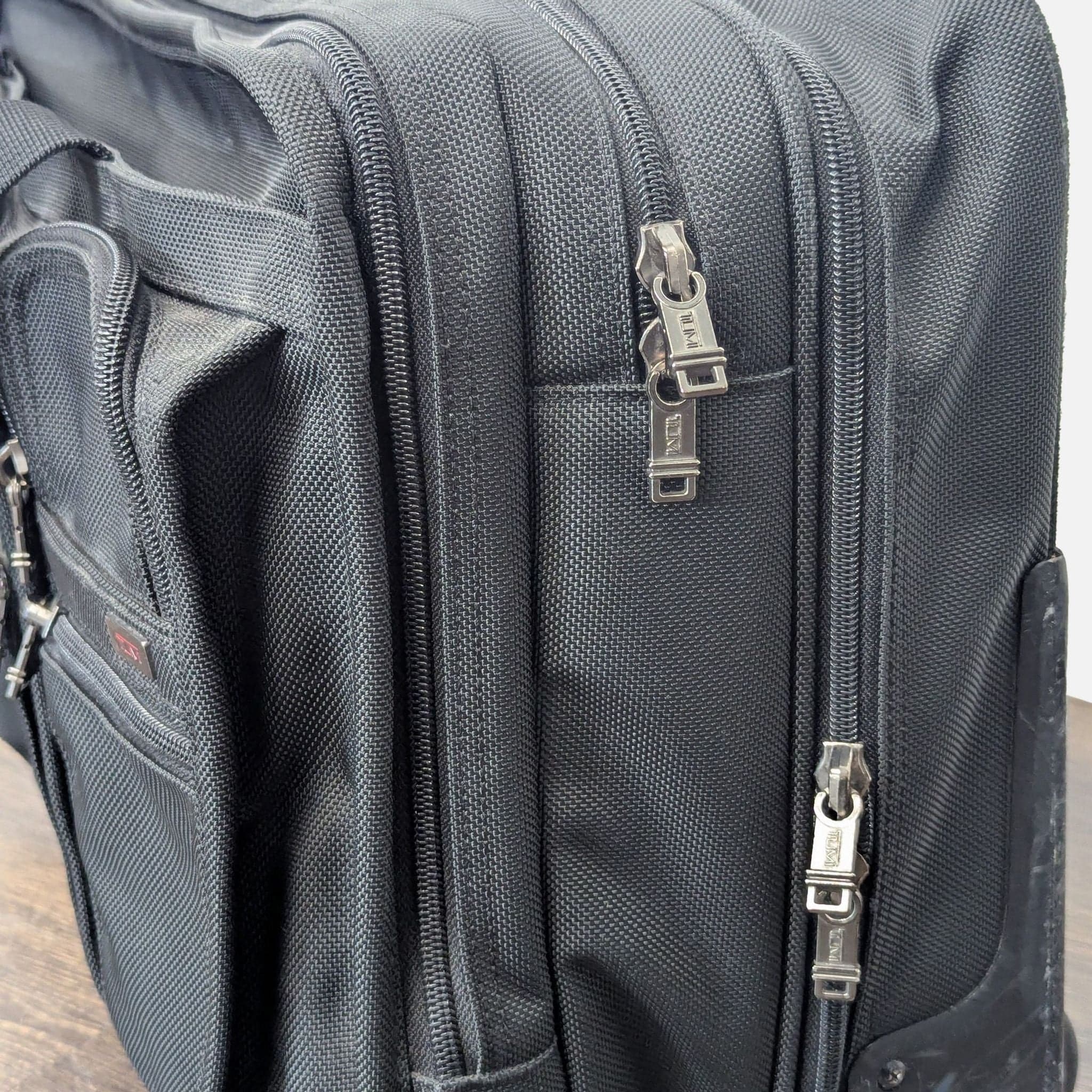 Tumi Black Rolling Carry-On Travel Bag with Telescopic Handle - Thumbnail 11