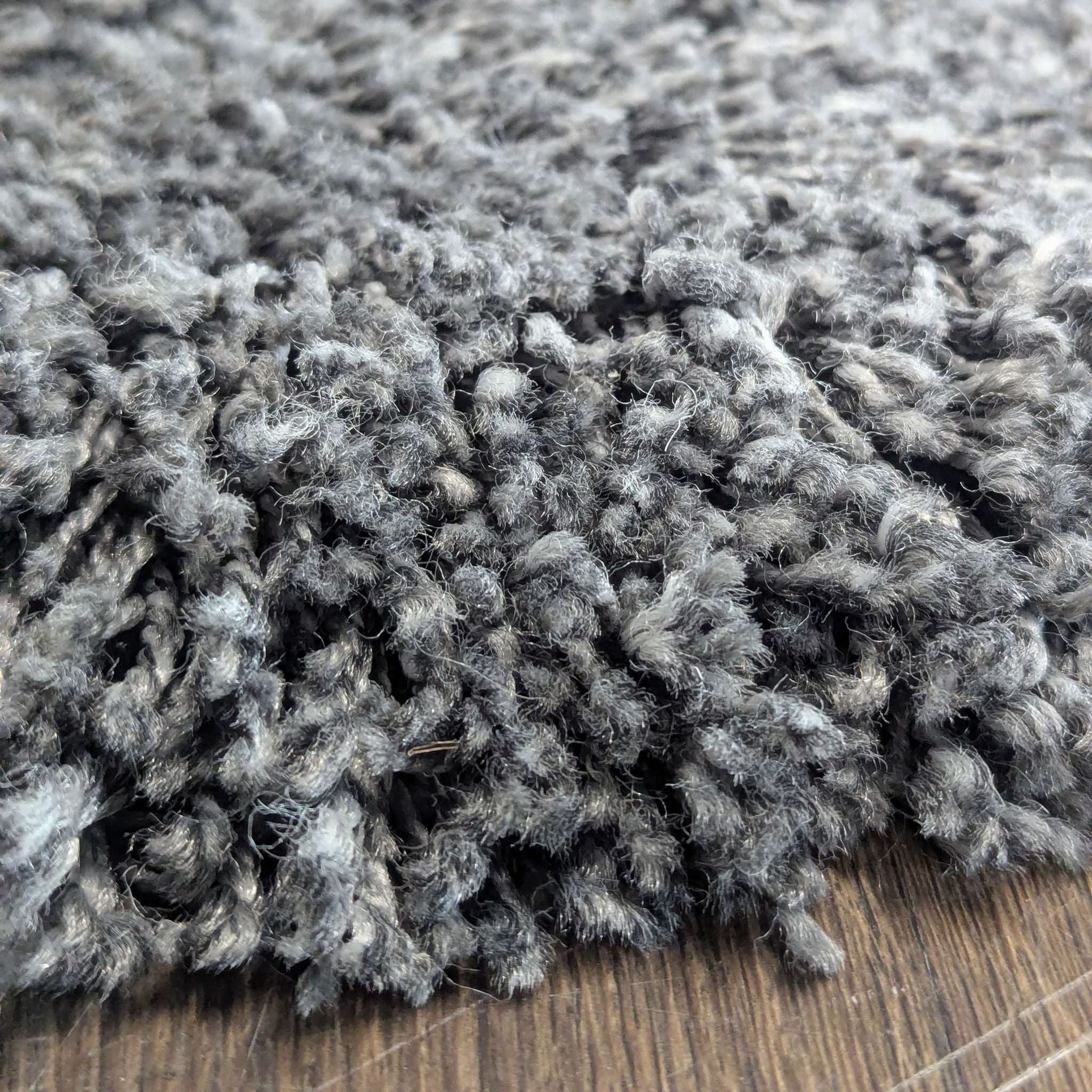 IKEA GÅSER Gray High-Pile Shag Area Rug, 5’7” × 7’10” - Thumbnail 4