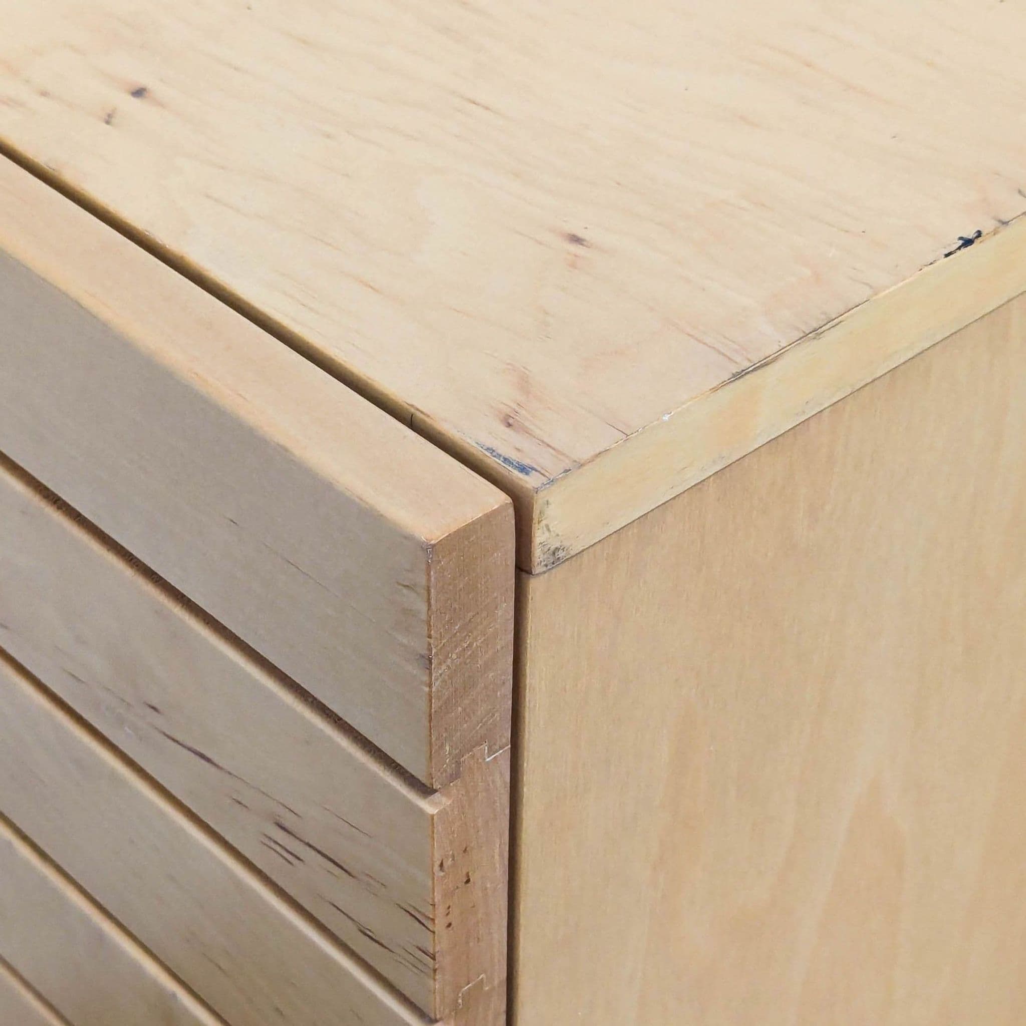Contemporary 5-Drawer Lingerie Chest / Tall Chest - Thumbnail 8