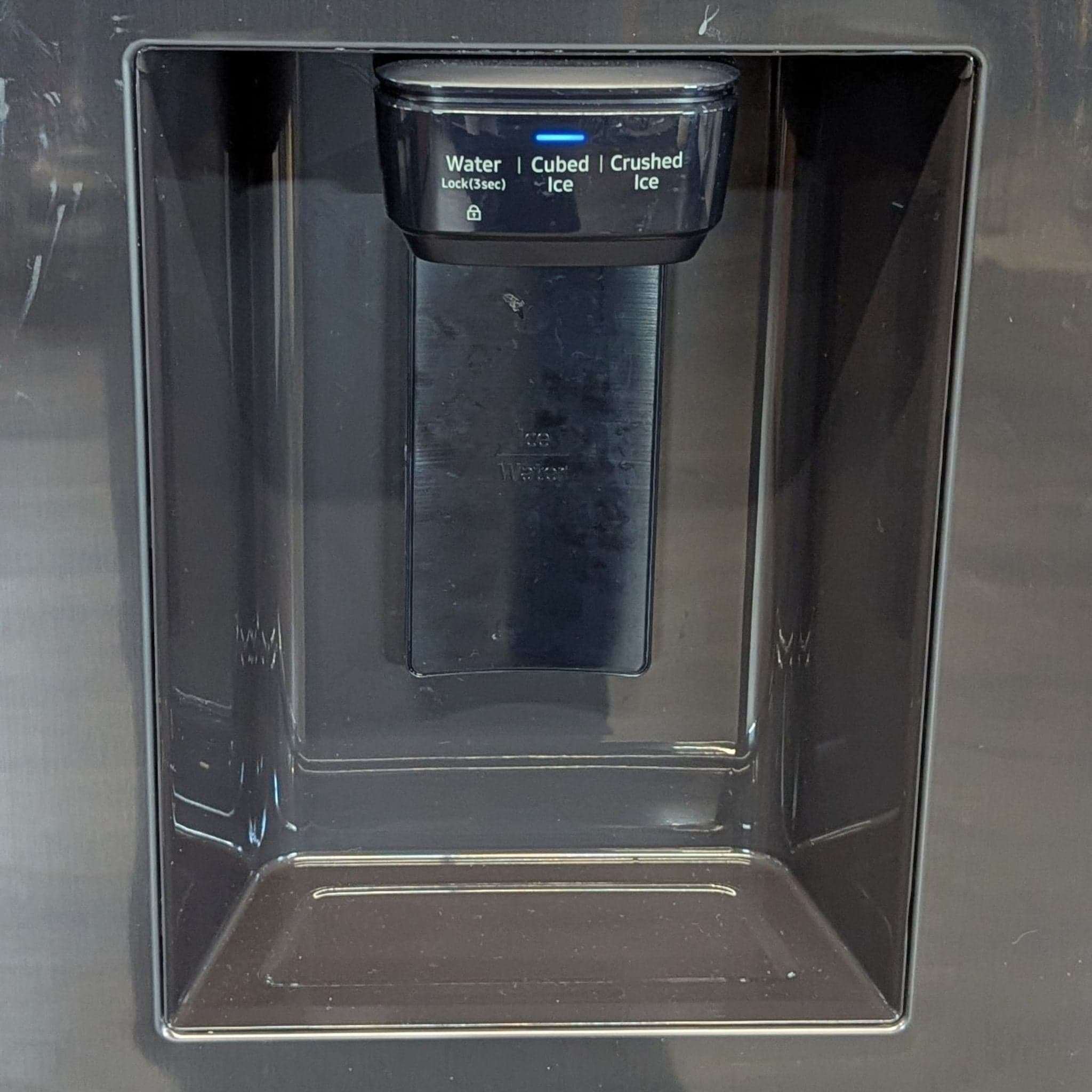 Samsung Side-by-Side Refrigerator with Water Dispenser - Stainless Steel - Thumbnail 9