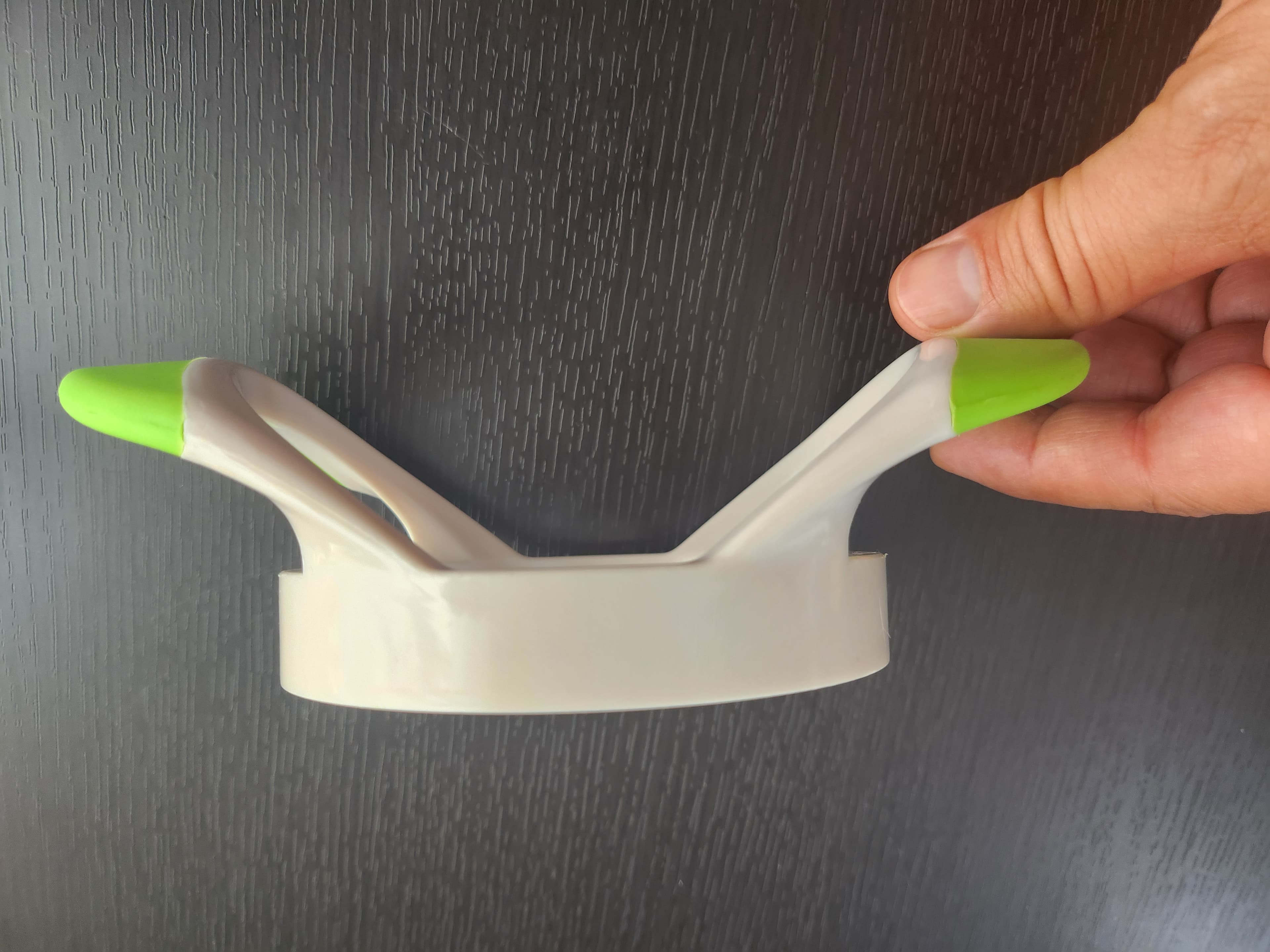 Utopia Kitchen Apple Slicer with Green Handles - Thumbnail 2