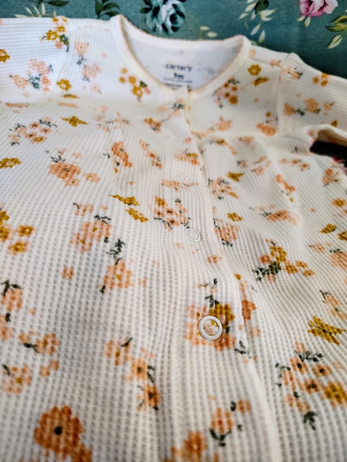 Bundle Of 2 Carter's Baby Girl, Size 6-9 Mo - Thumbnail 6