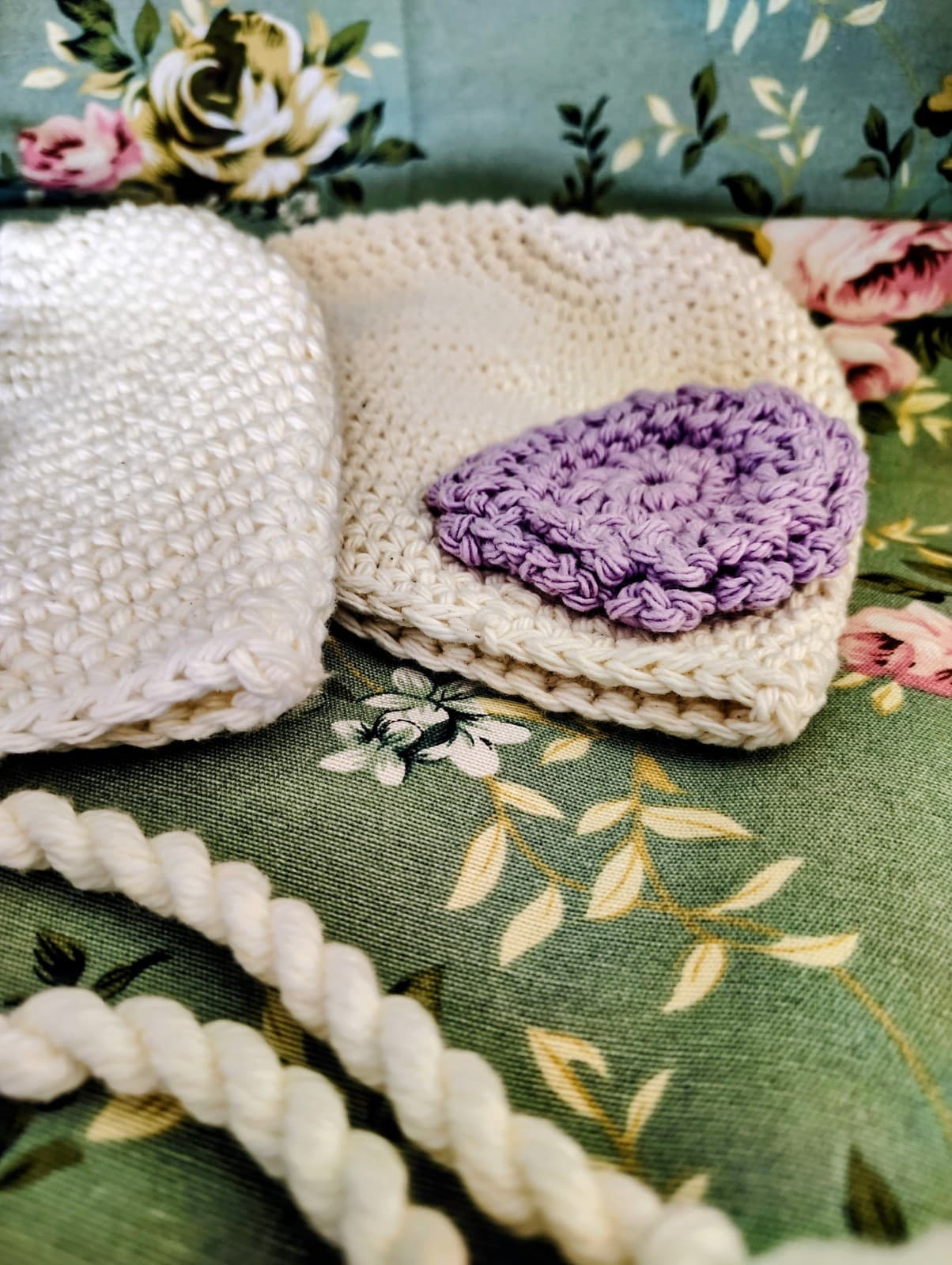 Bundle Of 2 NEW Crochet Flower Baby Girl Hats - Thumbnail 3