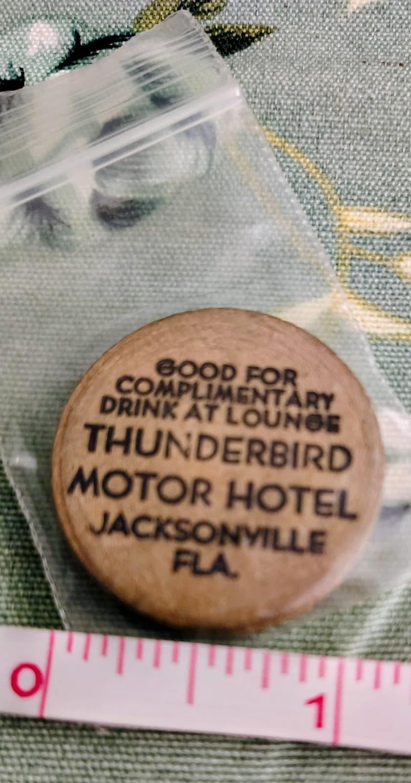 Vintage Jacksonville, Florida Wooden Nickel Token - Thunderbird Motor Hotel - Thumbnail 4