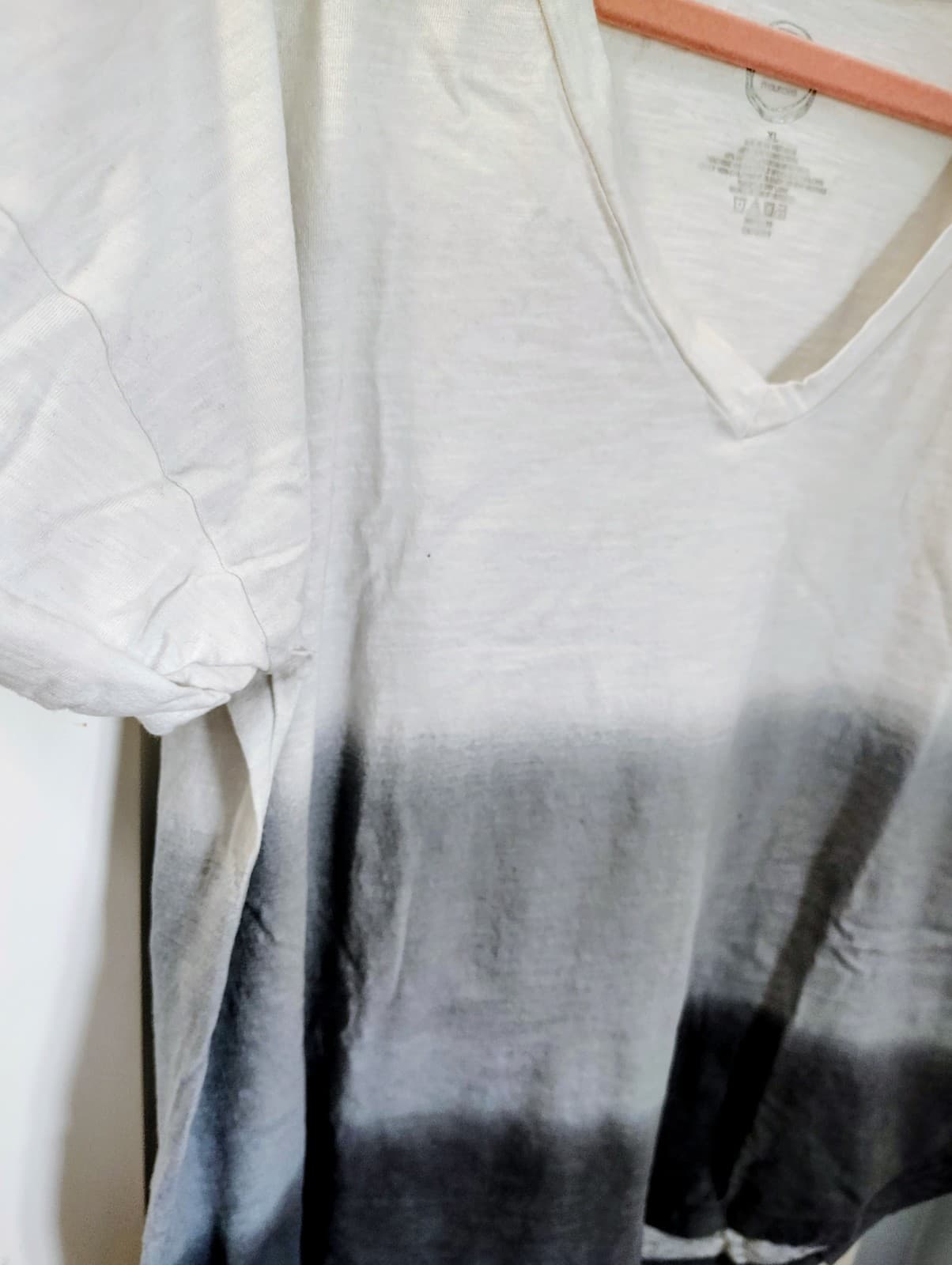 Maurices White Gray Gradient T-shirt, Weekend XL - Thumbnail 2