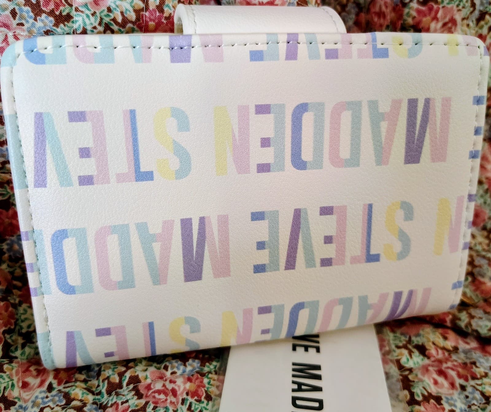 NWT Steve Madden Wallet White Multi Snap, MSRP $54 - Thumbnail 3