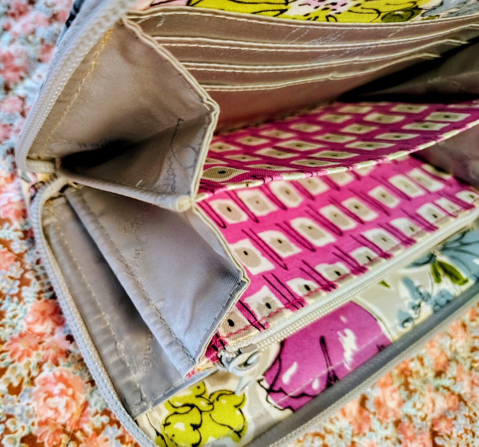Vera Bradley Watercolor Zip Around Clutch Floral Wallet - Thumbnail 10