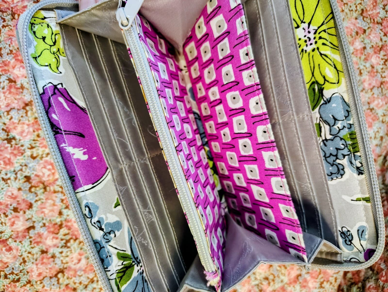 Vera Bradley Watercolor Zip Around Clutch Floral Wallet - Thumbnail 6