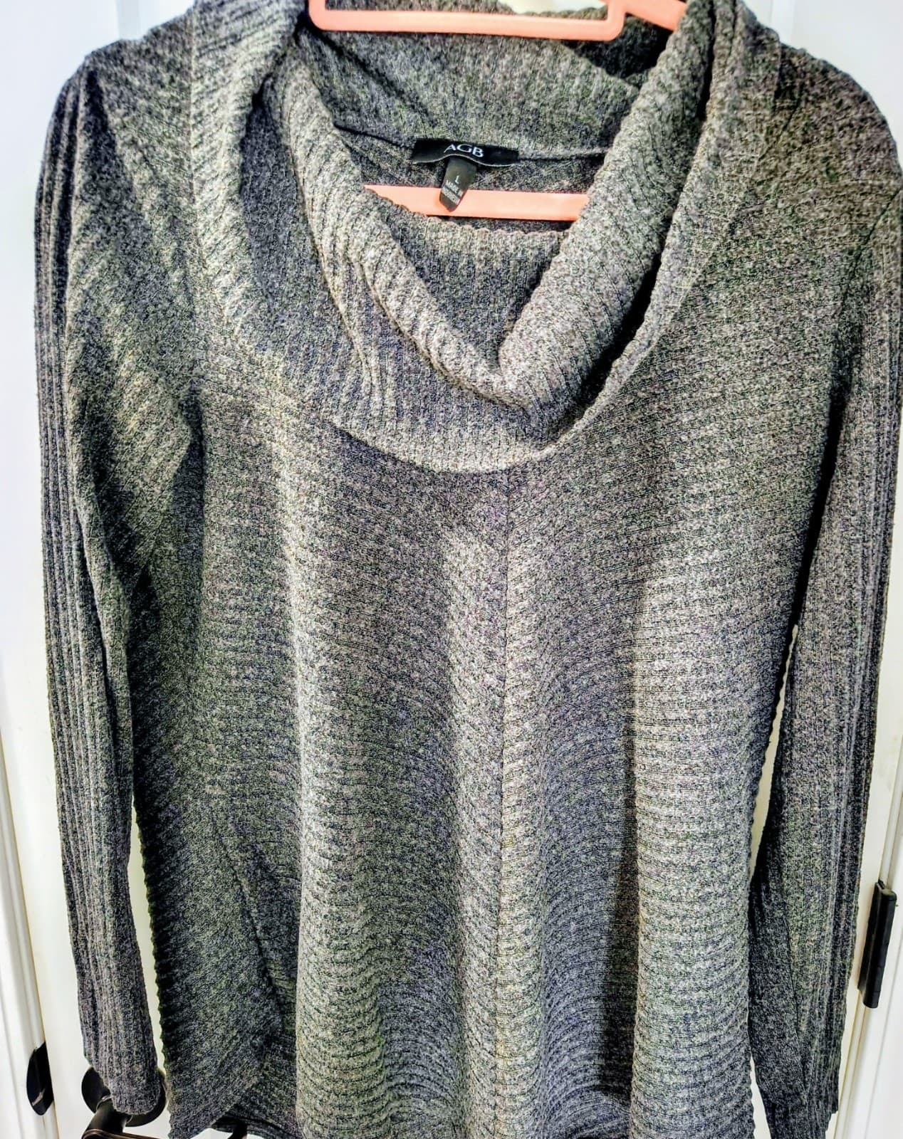 AGB Black and White Cowl Neck Sweater Super Soft Women's Size Large