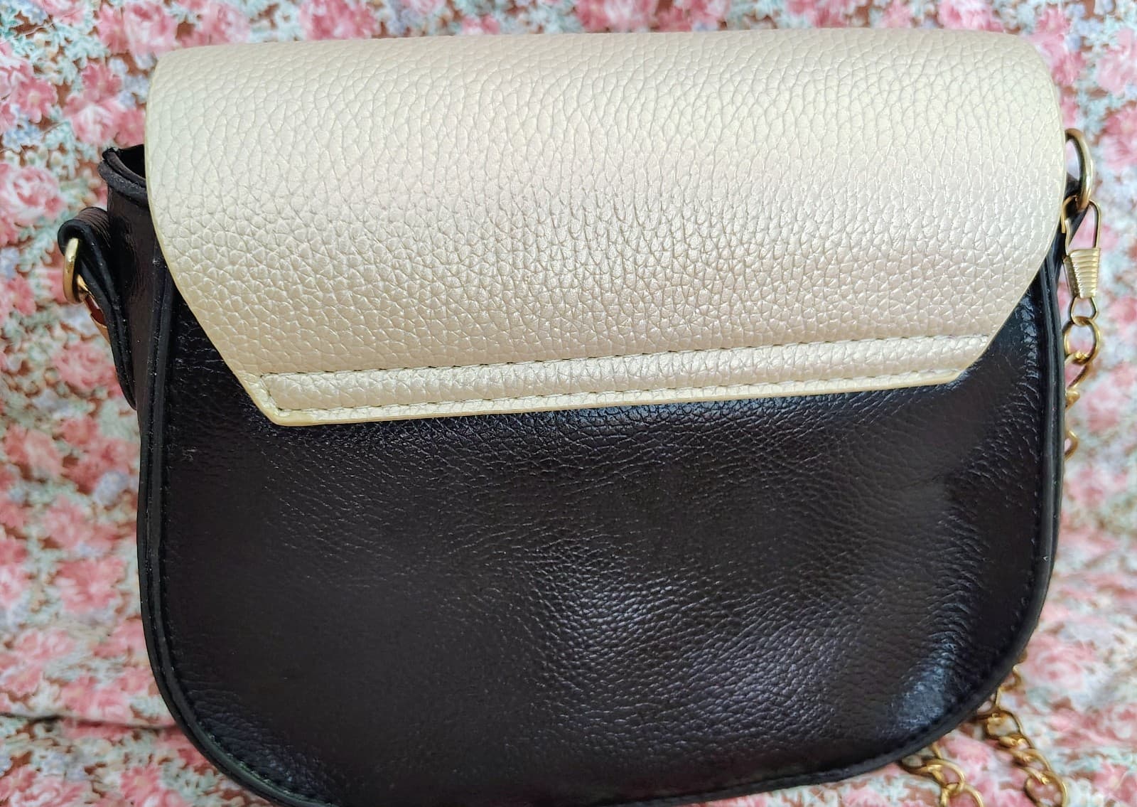 Saddle Bag Shoulder Bag, Gold Chain, Purse, Clutch - Thumbnail 7