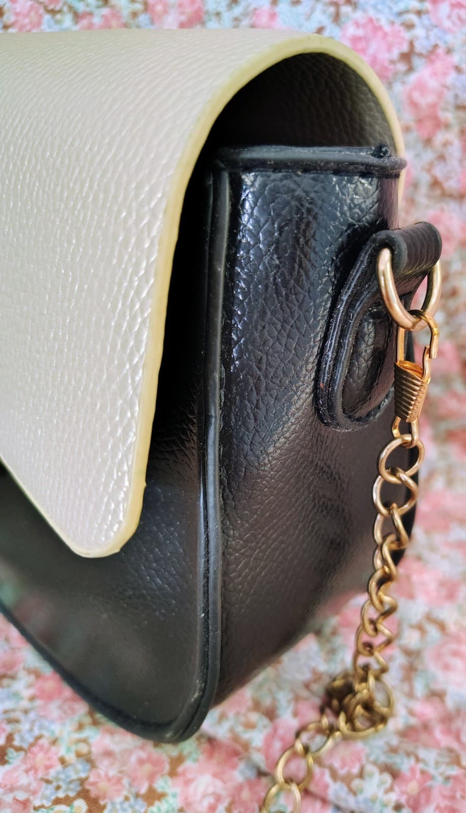 Saddle Bag Shoulder Bag, Gold Chain, Purse, Clutch - Thumbnail 3