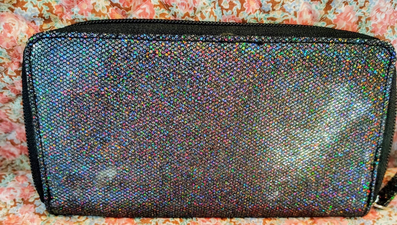 Claire's Black Shimmer Glitter Black Bowtie Wallet - Thumbnail 2